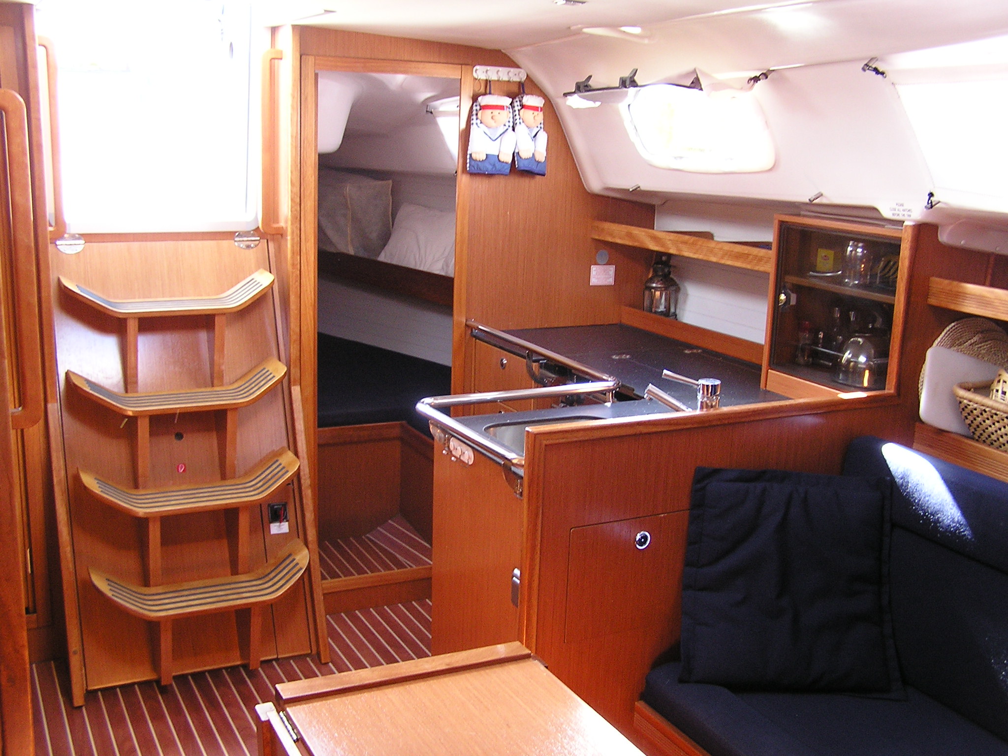 Bavaria 35 Cruiser — photo 2