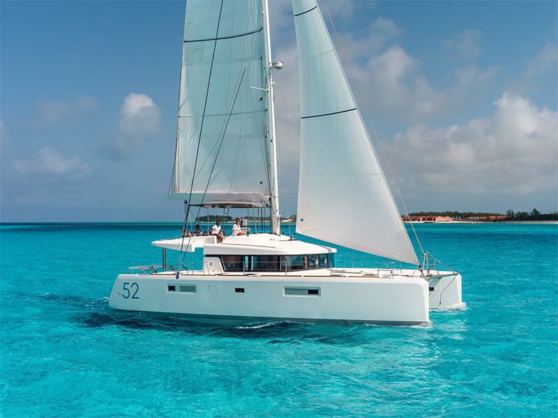 Lagoon 52F - 6 cab — photo 1