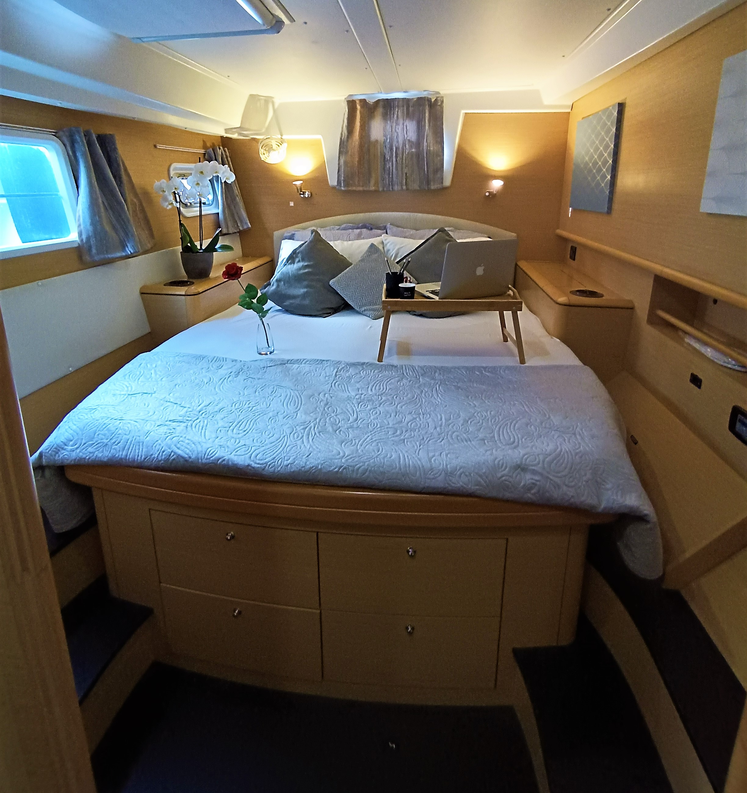 Lagoon 500 — photo 7