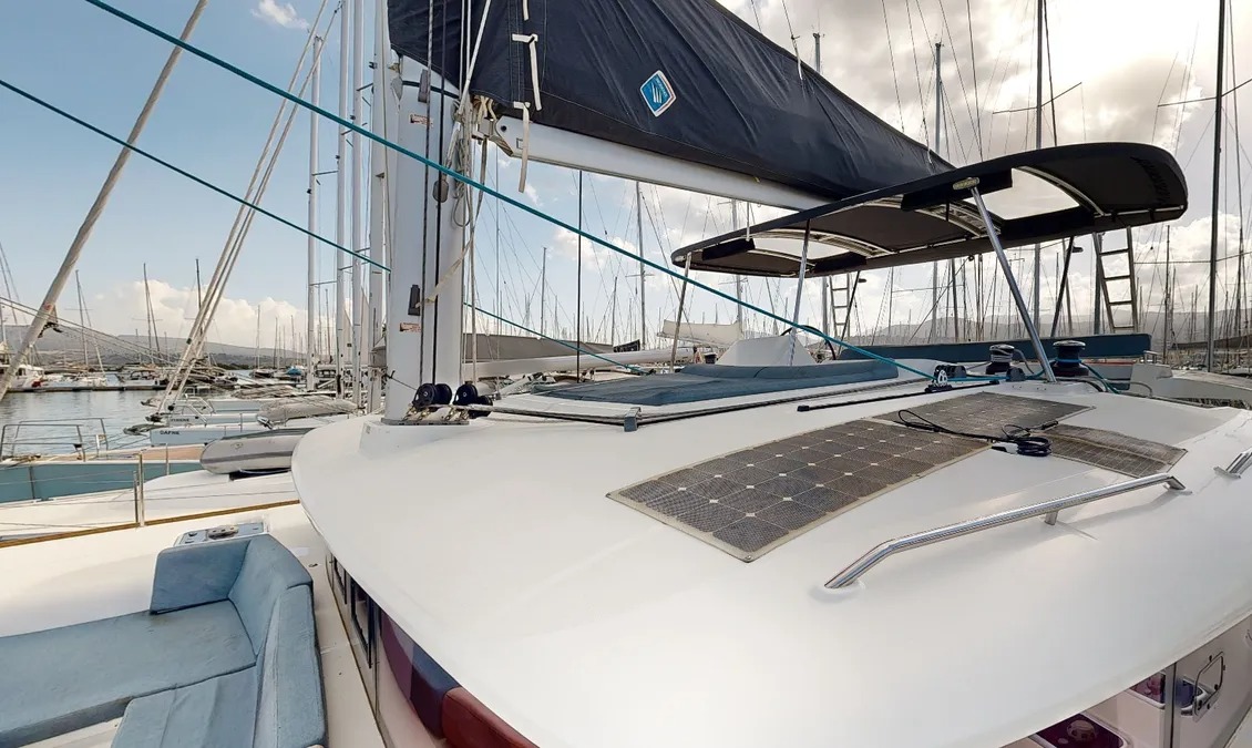 Lagoon 450 Fly — photo 13
