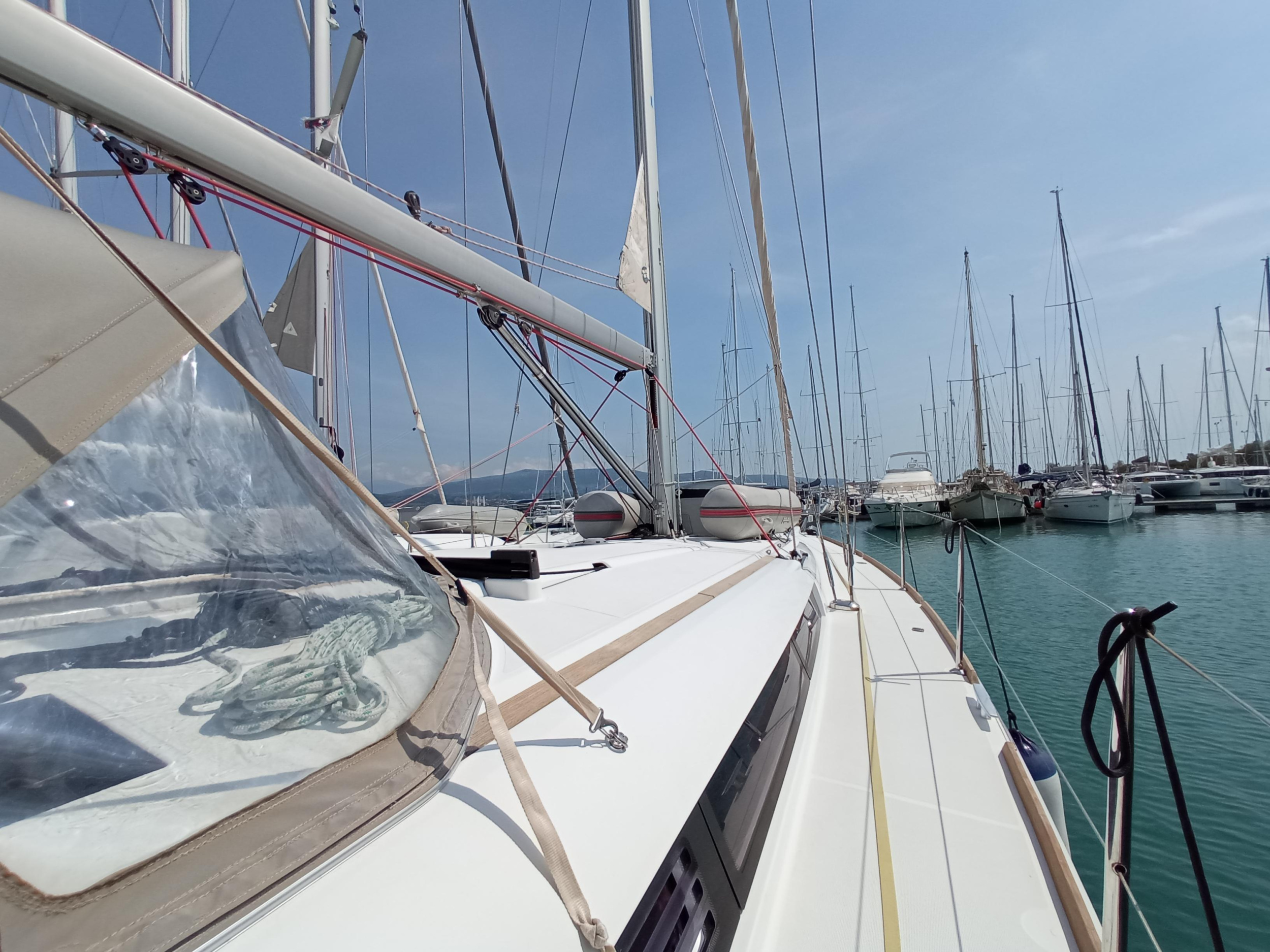 Sun Odyssey 439 — photo 2