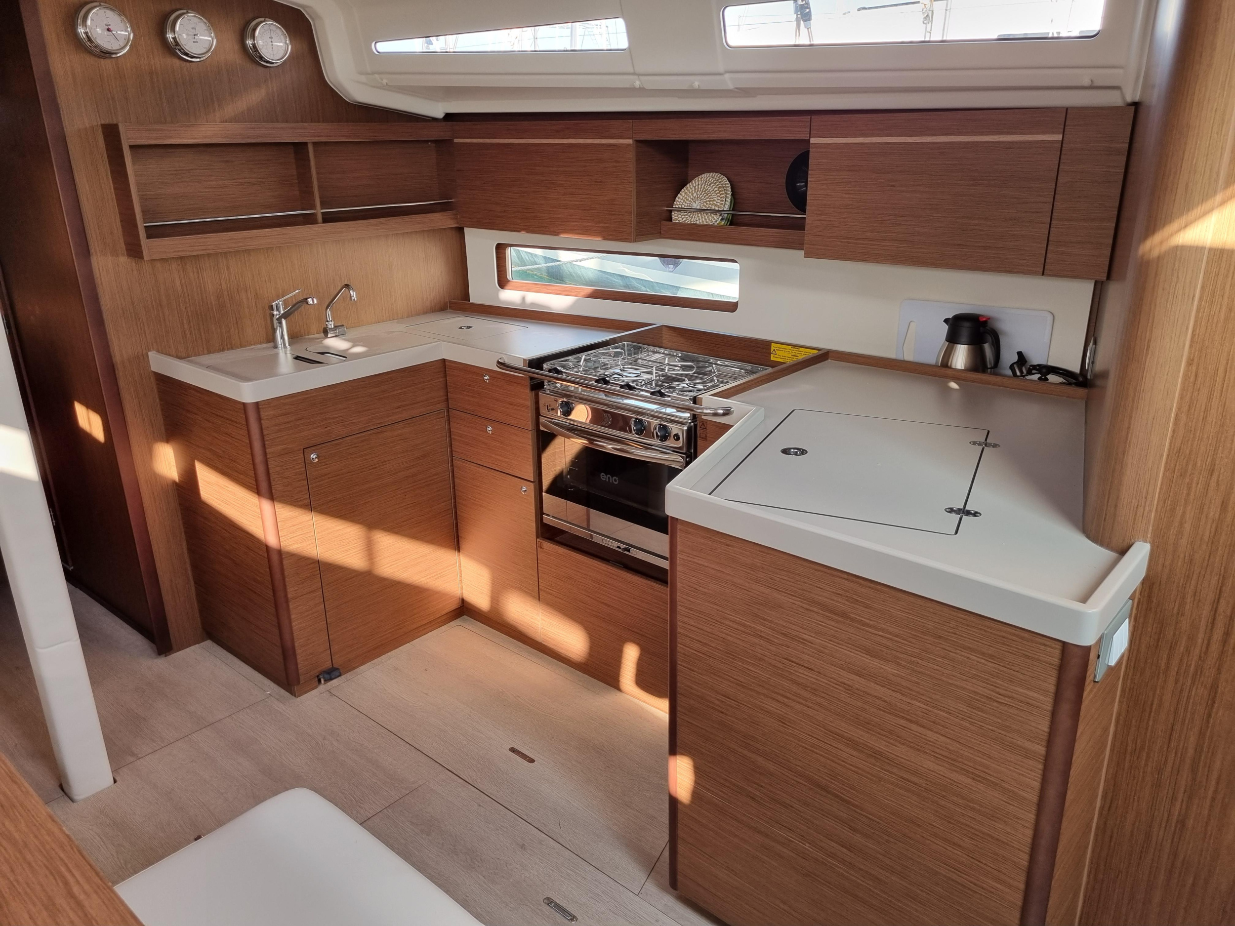 Oceanis 40.1 — photo 4