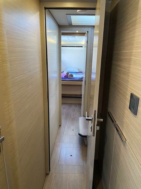 Lagoon 46 — photo 18