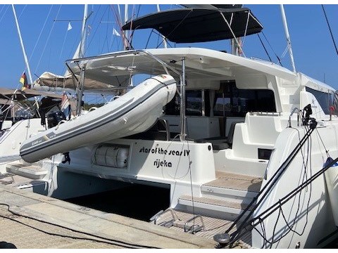 Lagoon 46 — photo 1