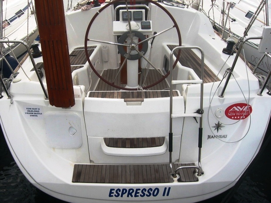 Sun Odyssey 30i — photo 7