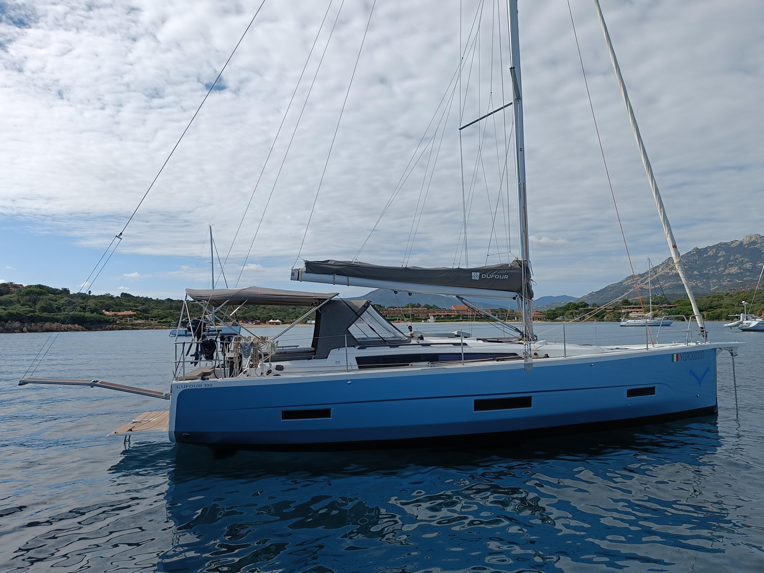 Dufour 390 Grand Large — photo 7