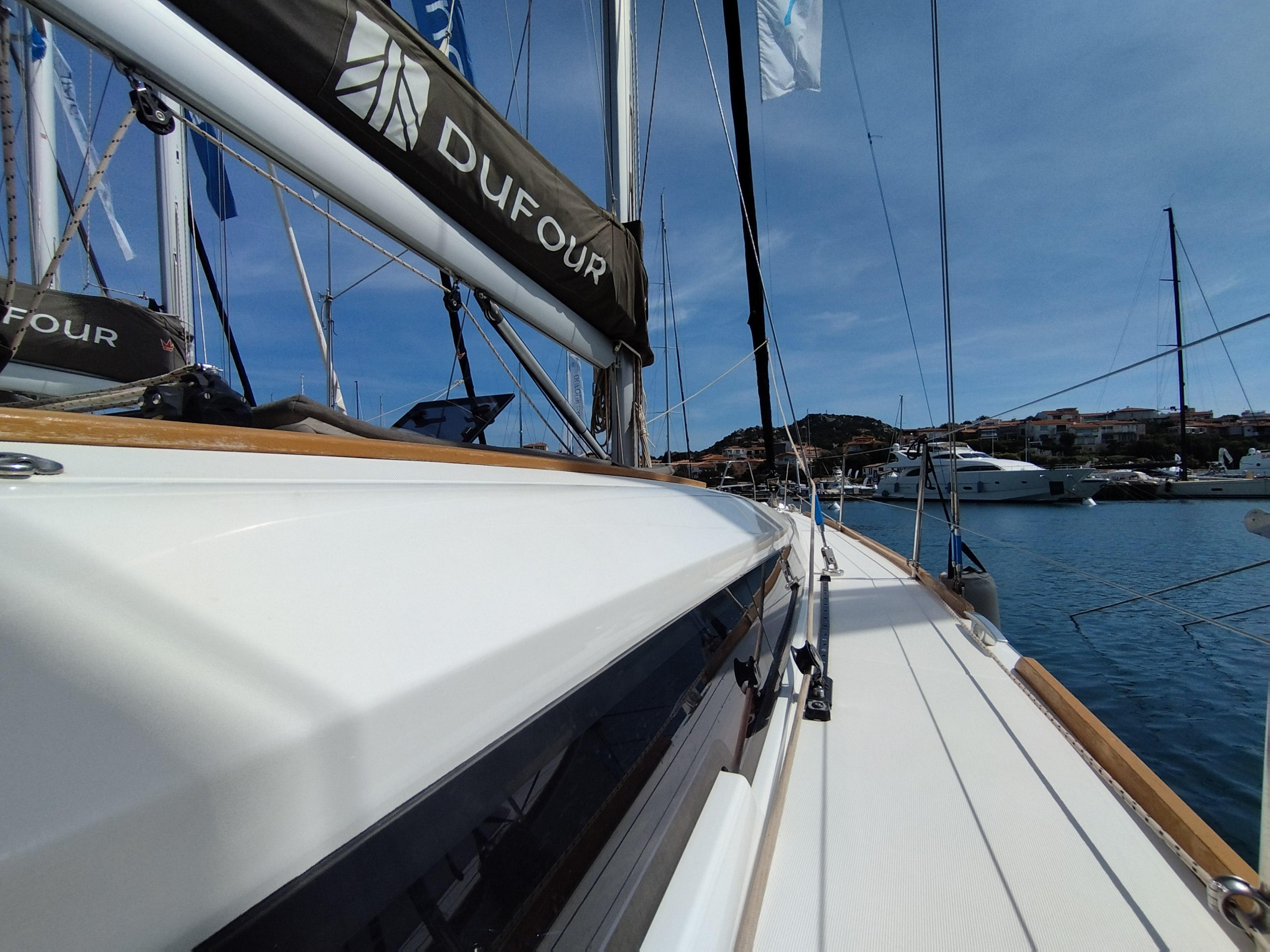 Dufour 412 Grand large — photo 13
