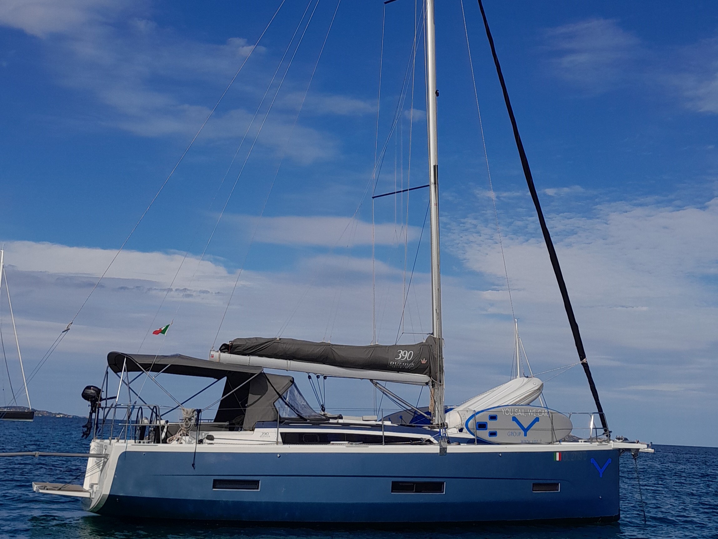 Dufour 390 Grand Large — photo 1