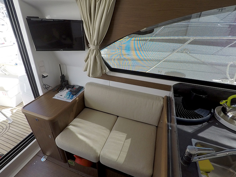 Beneteau Antares 36 — photo 3