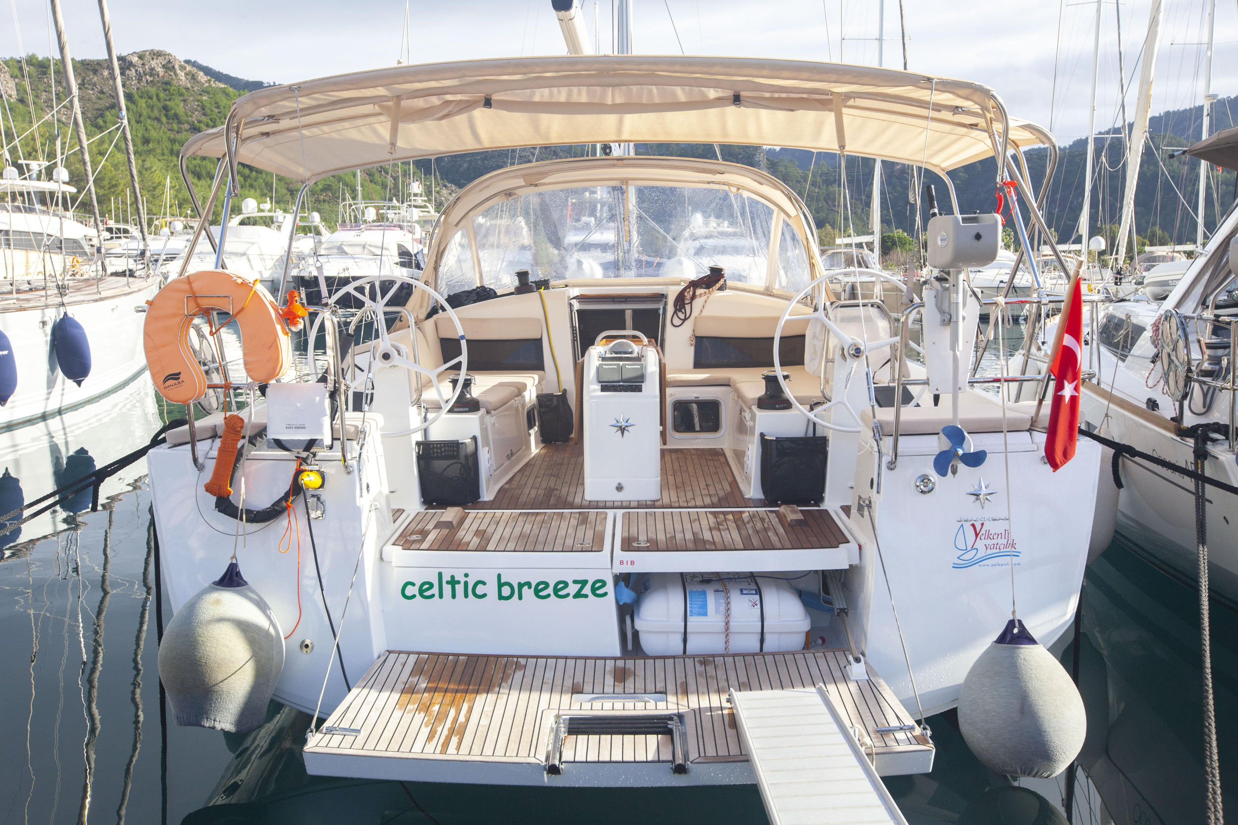 Sun Odyssey 440 — photo 17