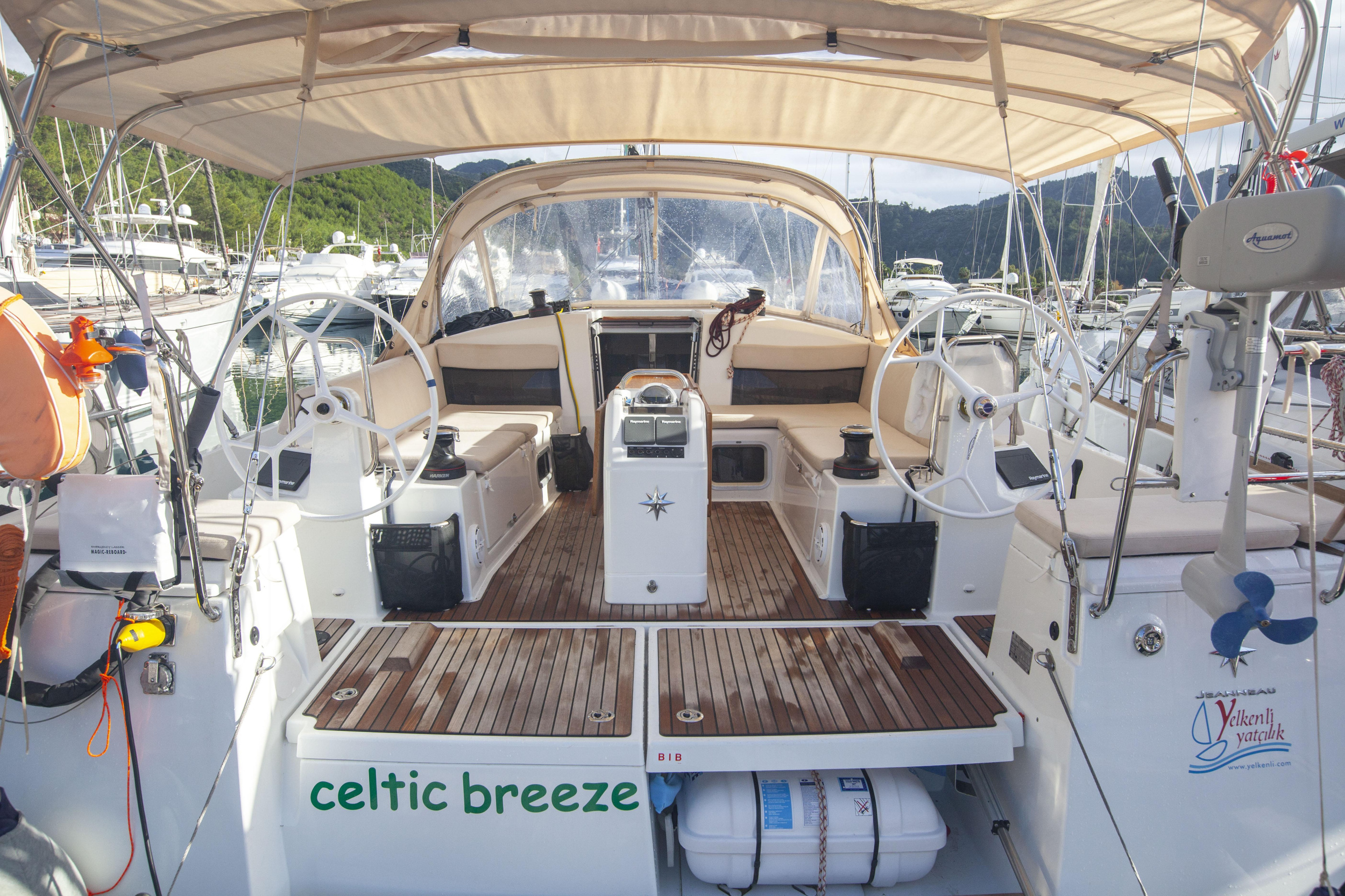 Sun Odyssey 440 — photo 14