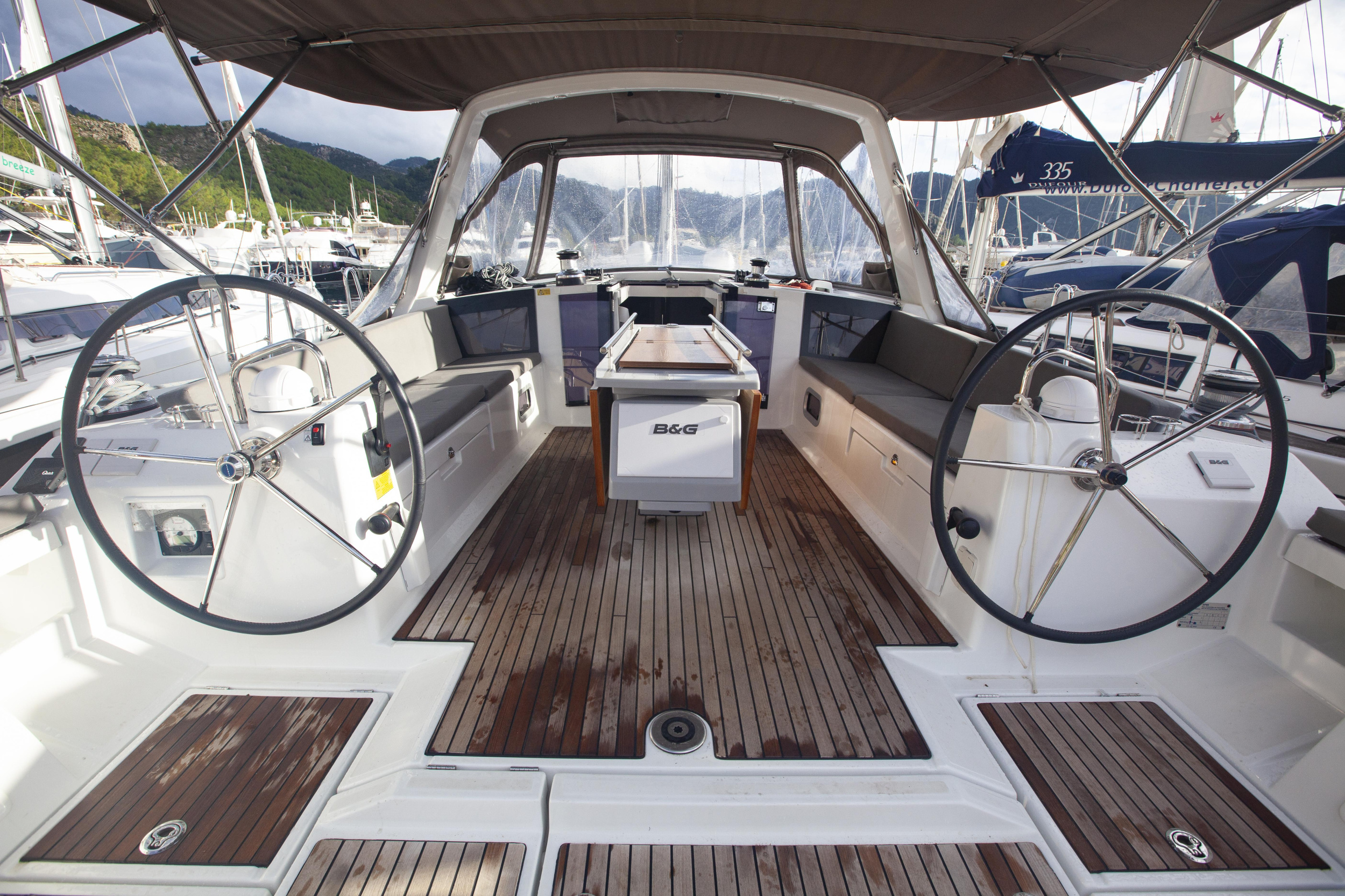Oceanis 45 — photo 7