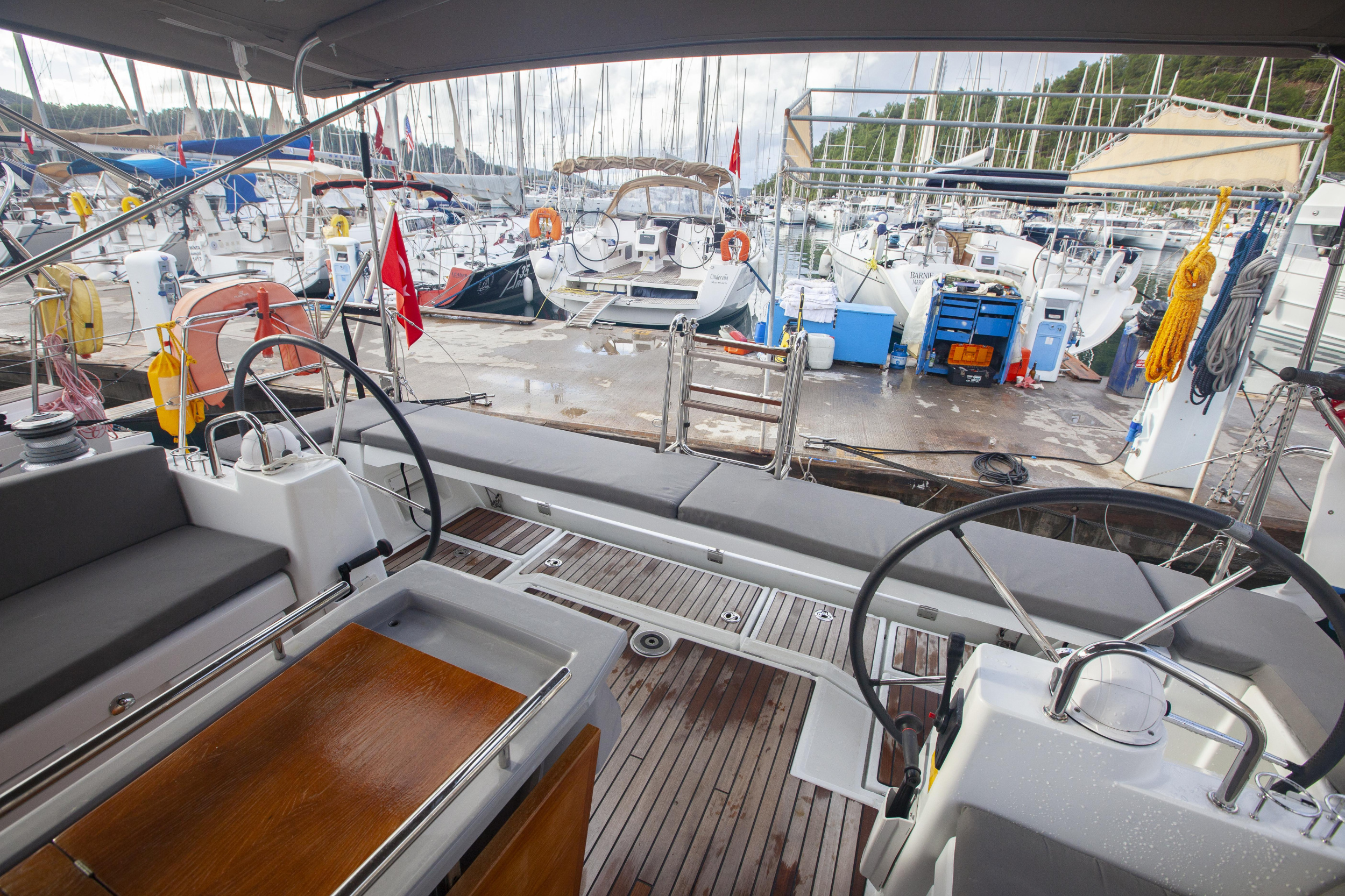 Oceanis 45 — photo 11