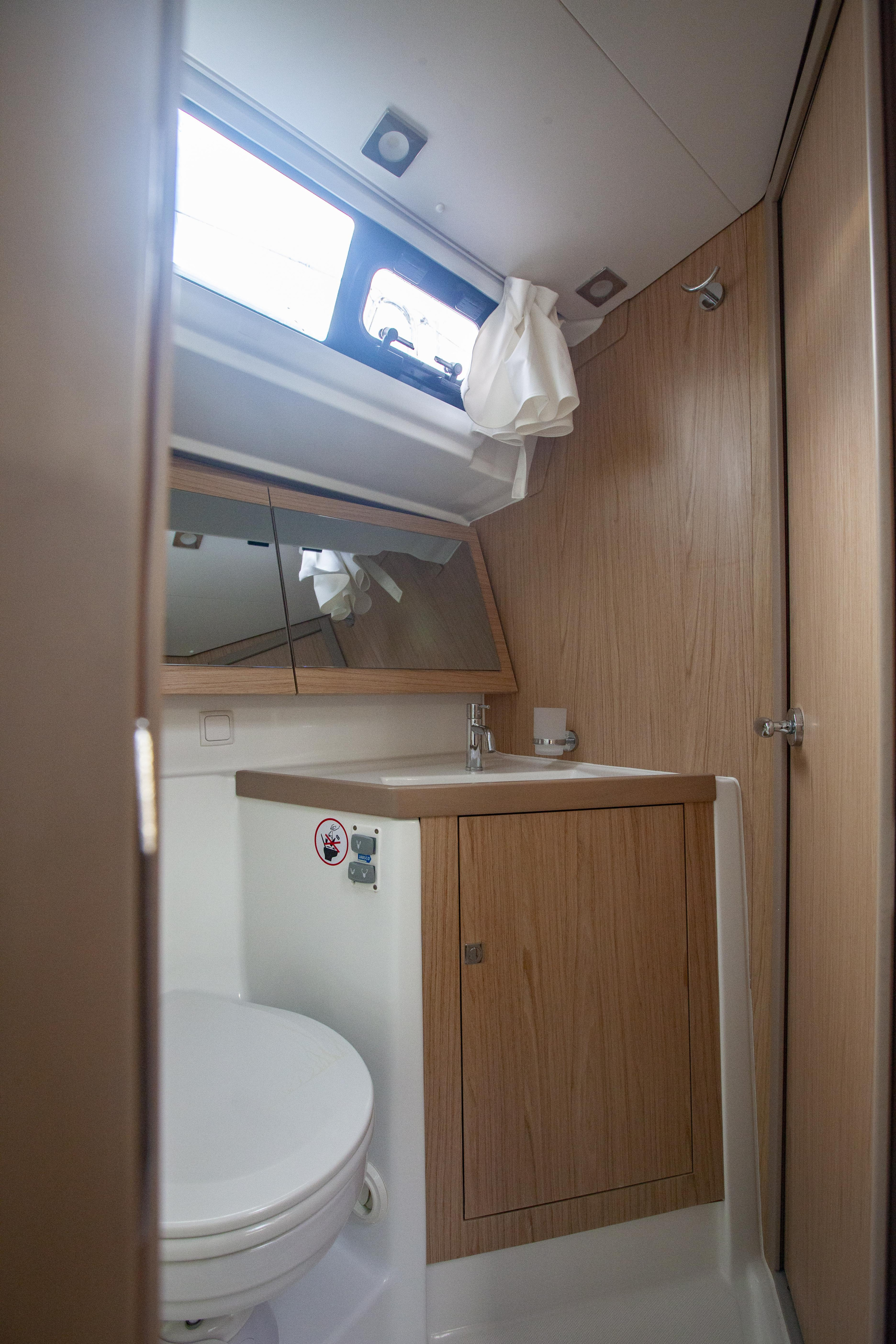 Oceanis 45 — photo 10