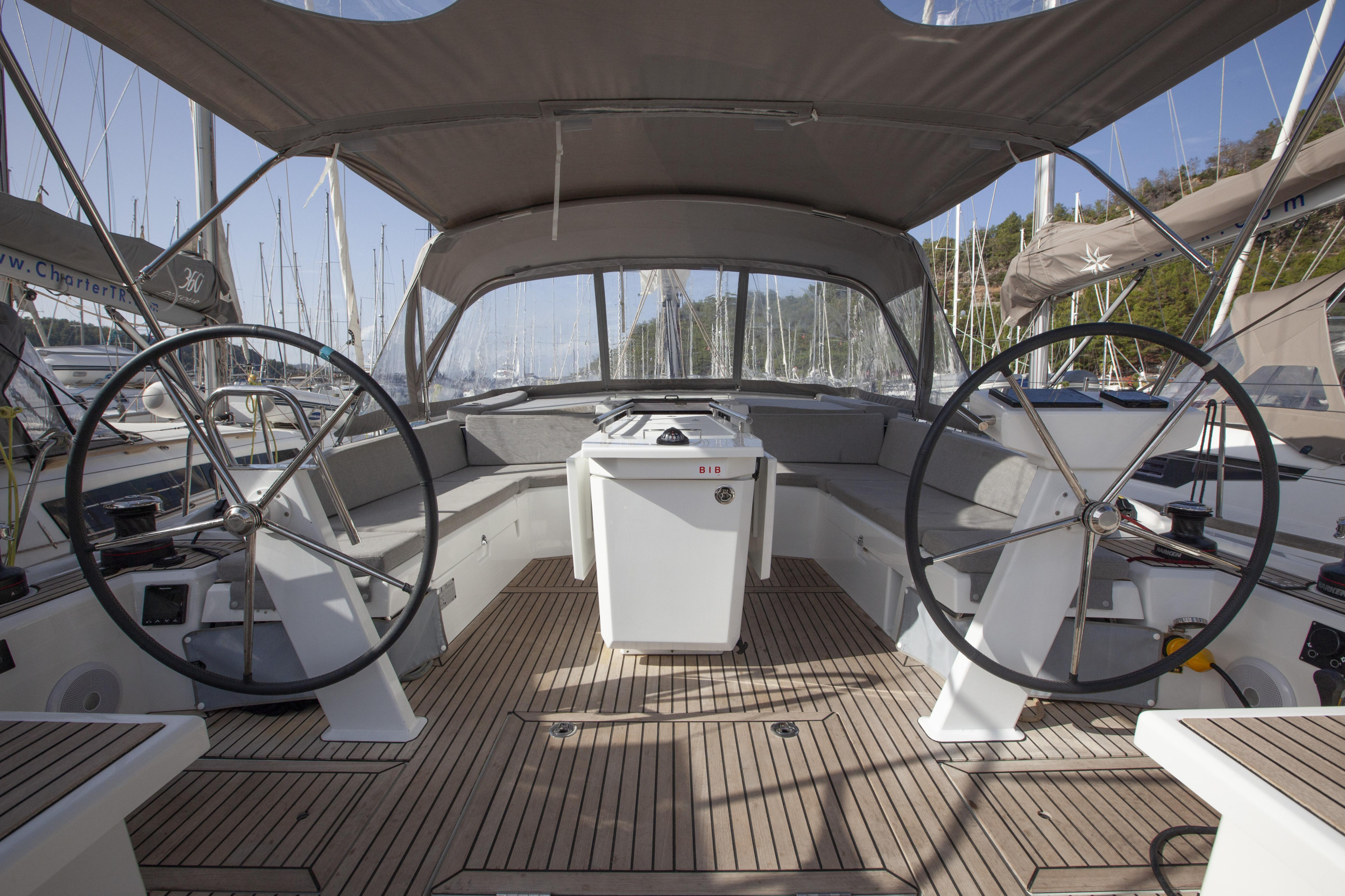 Oceanis 46.1 — photo 4