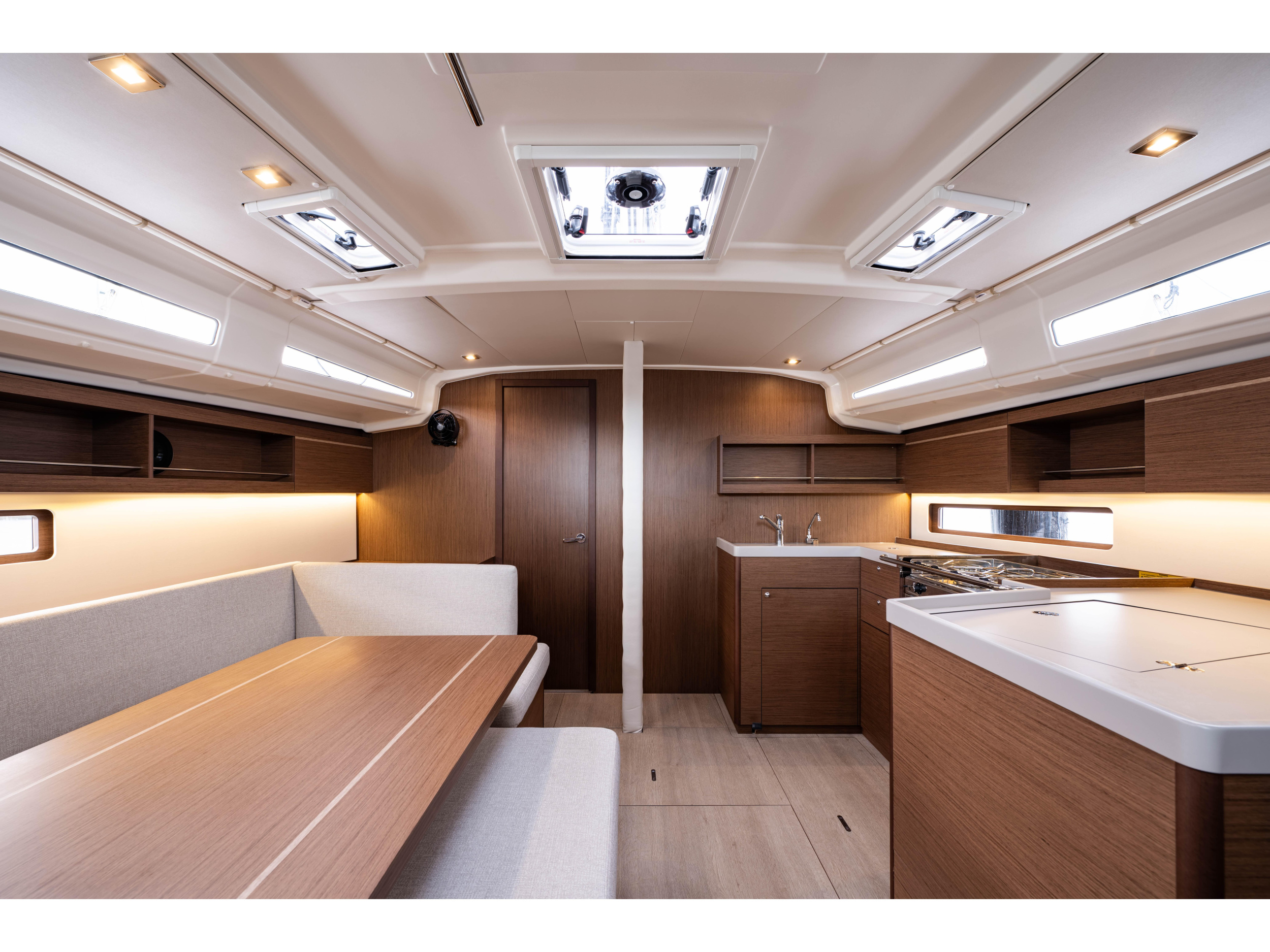Oceanis 40.1 — photo 11