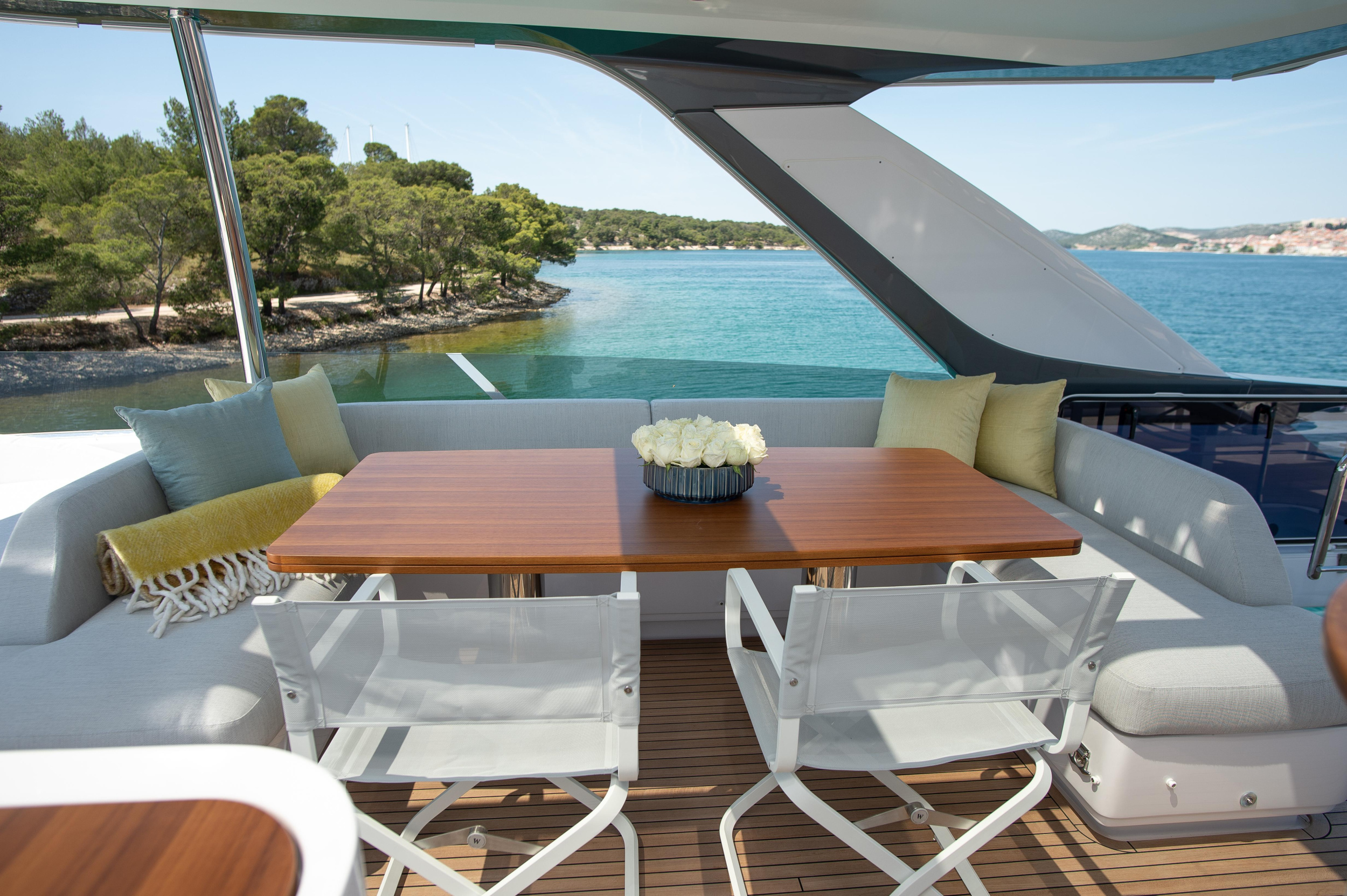 Azimut 78 Fly — photo 19
