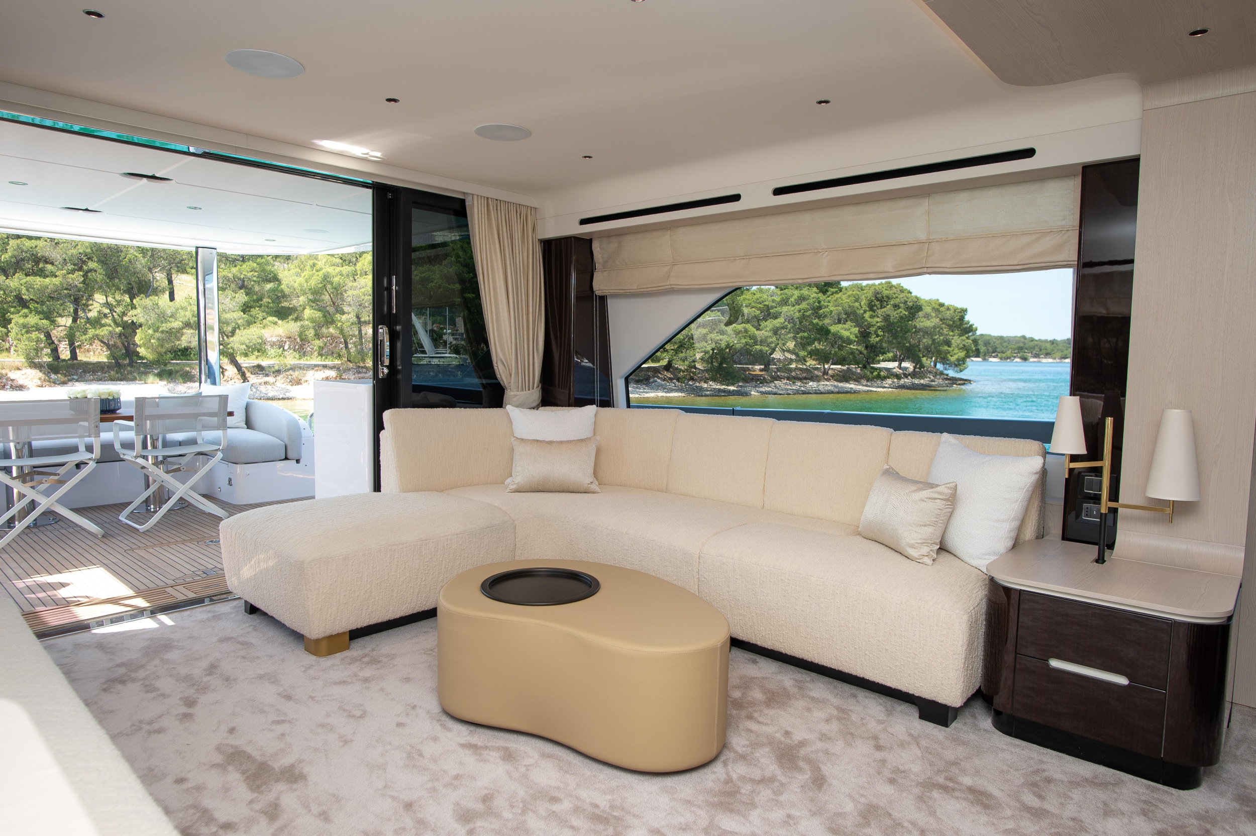Azimut 78 Fly — photo 41