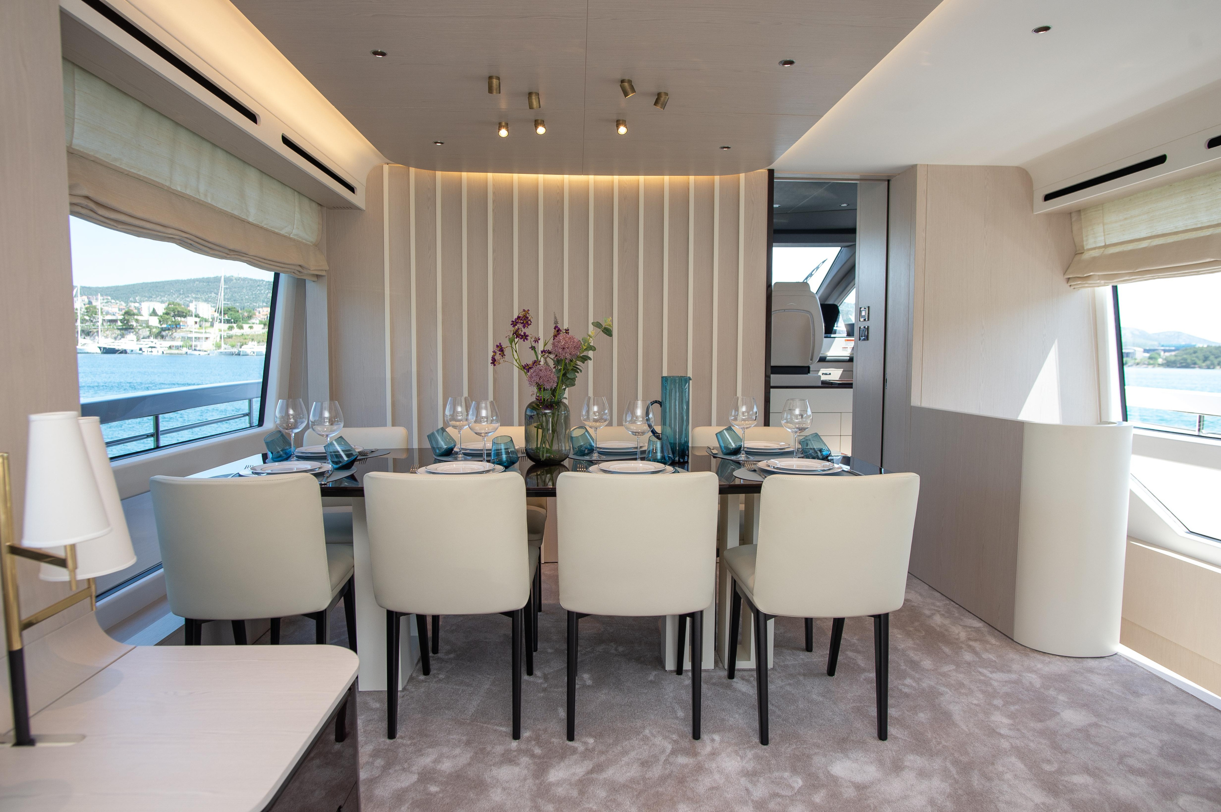 Azimut 78 Fly — photo 45