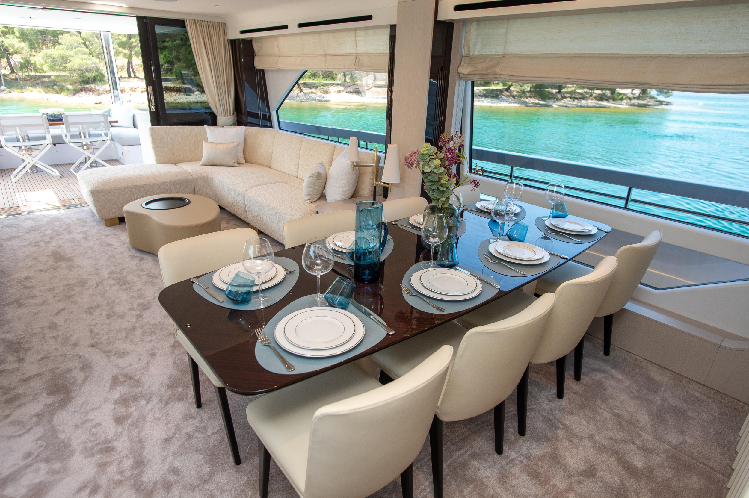 Azimut 78 Fly — photo 46