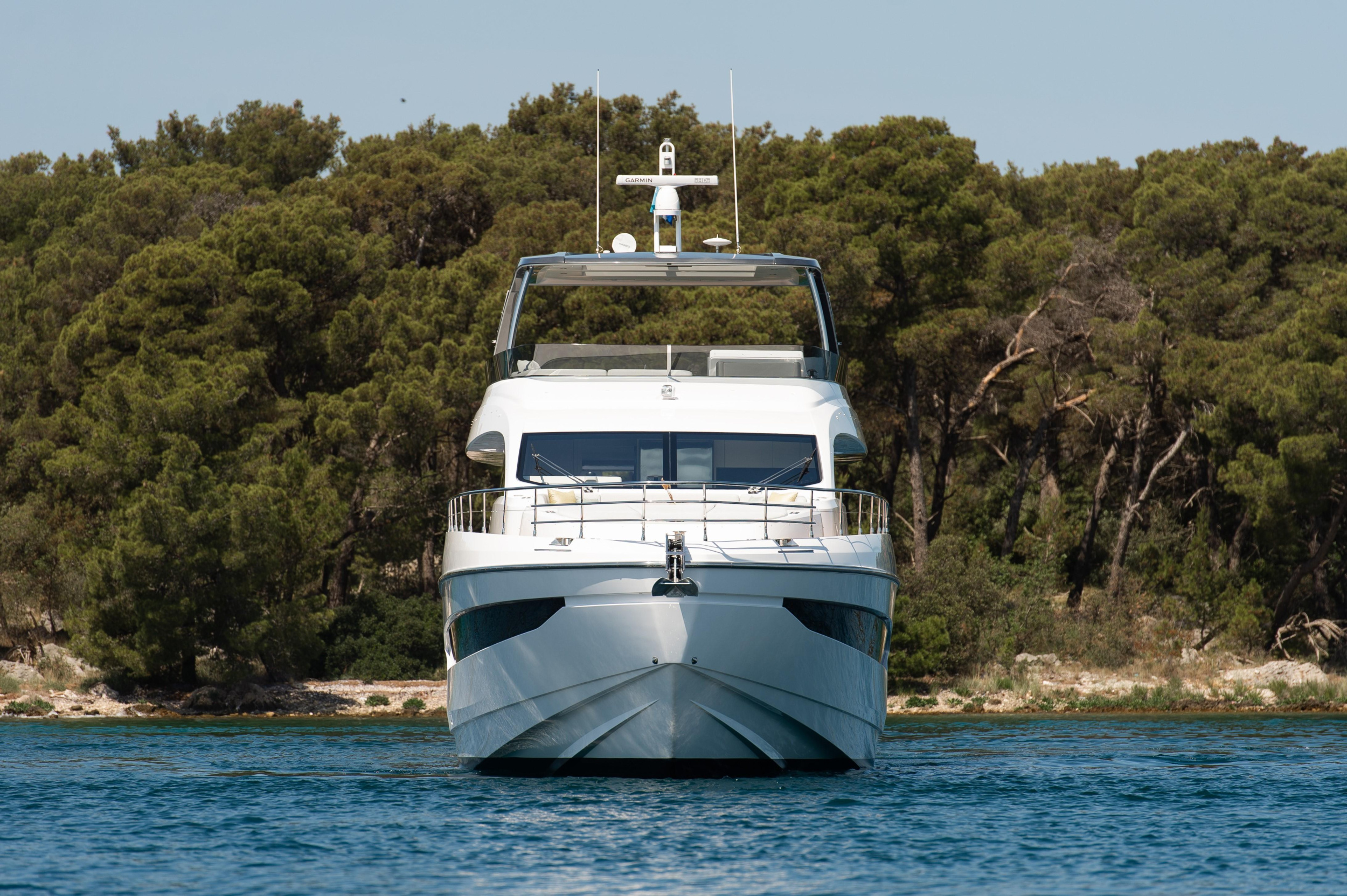 Azimut 78 Fly — photo 24