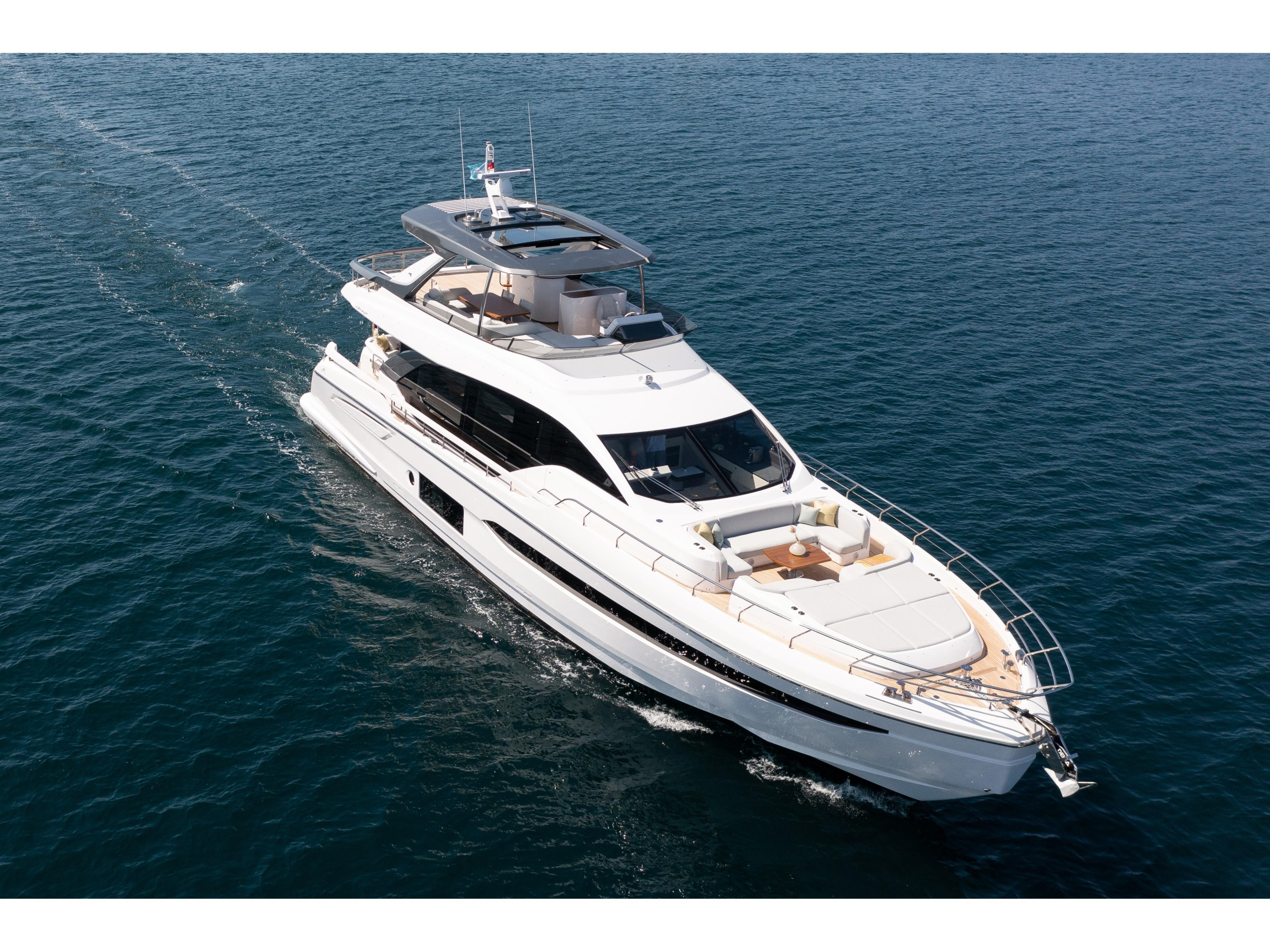 Azimut 78 Fly — photo 1