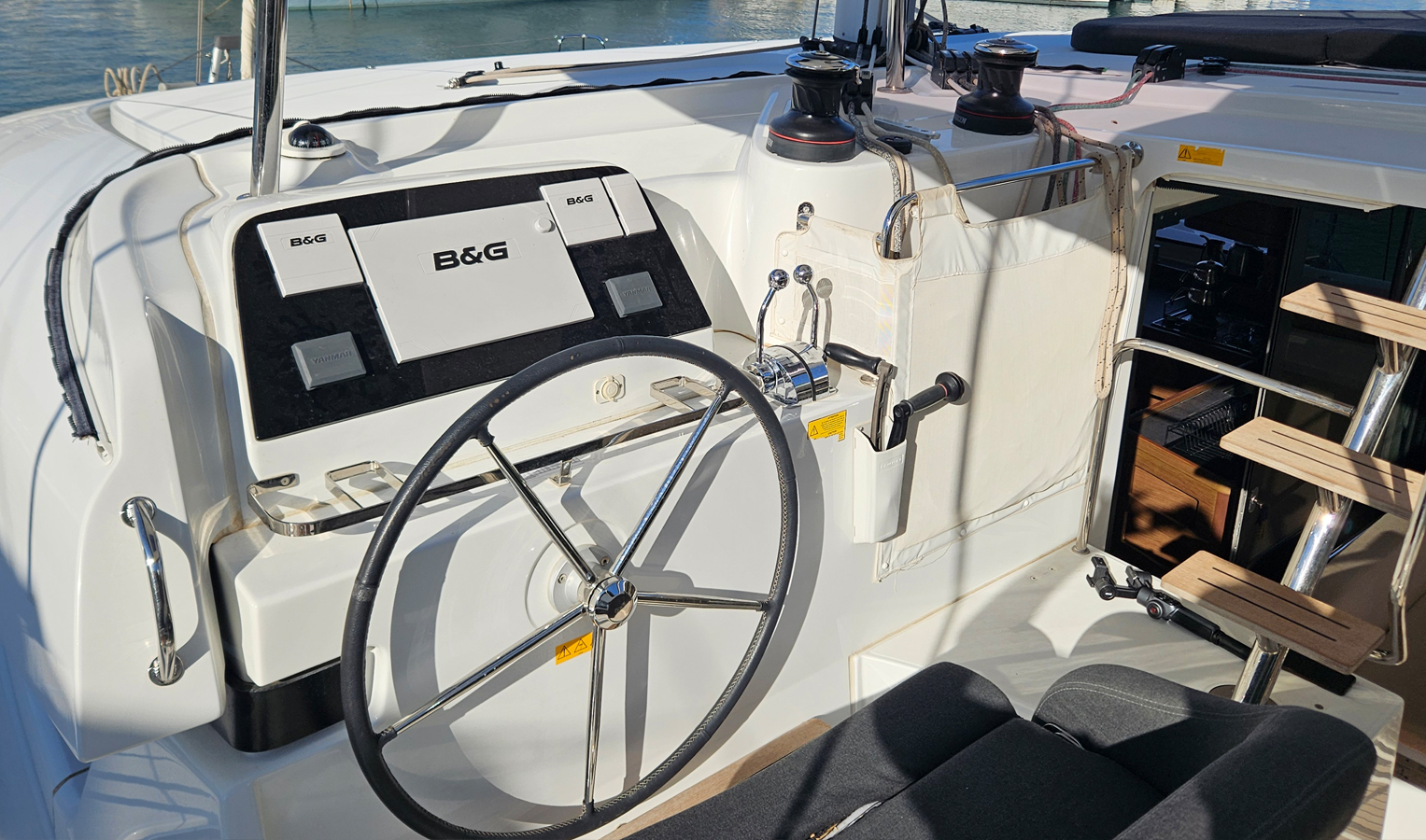Lagoon 42 — photo 19