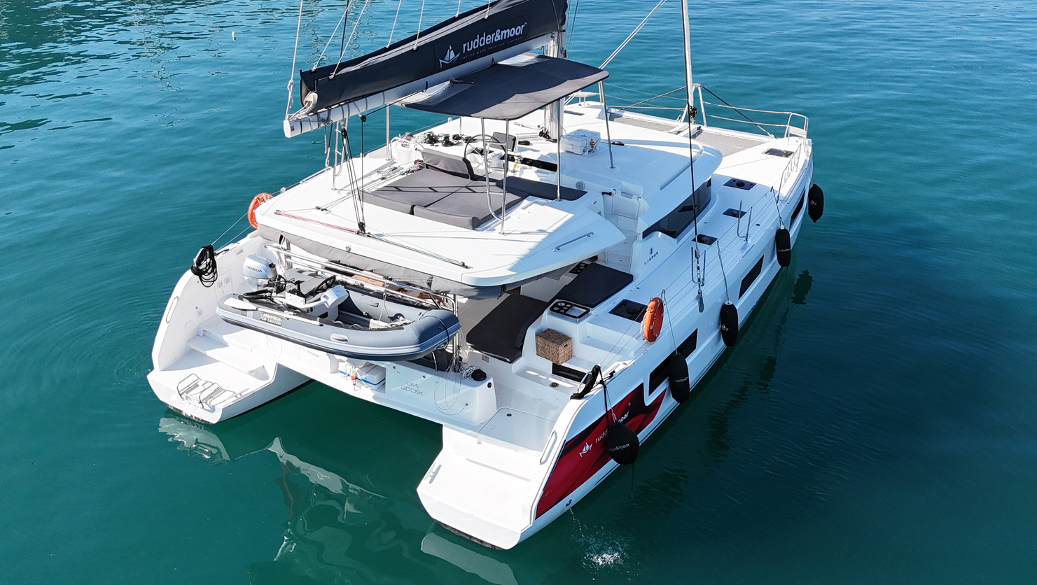 Lagoon 46 — photo 2