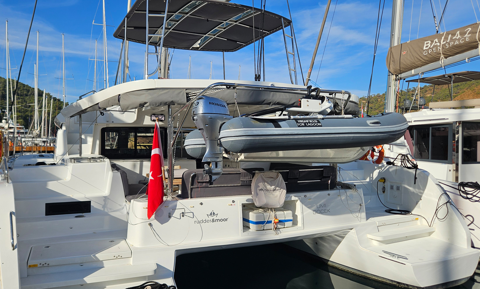 Lagoon 46 — photo 29