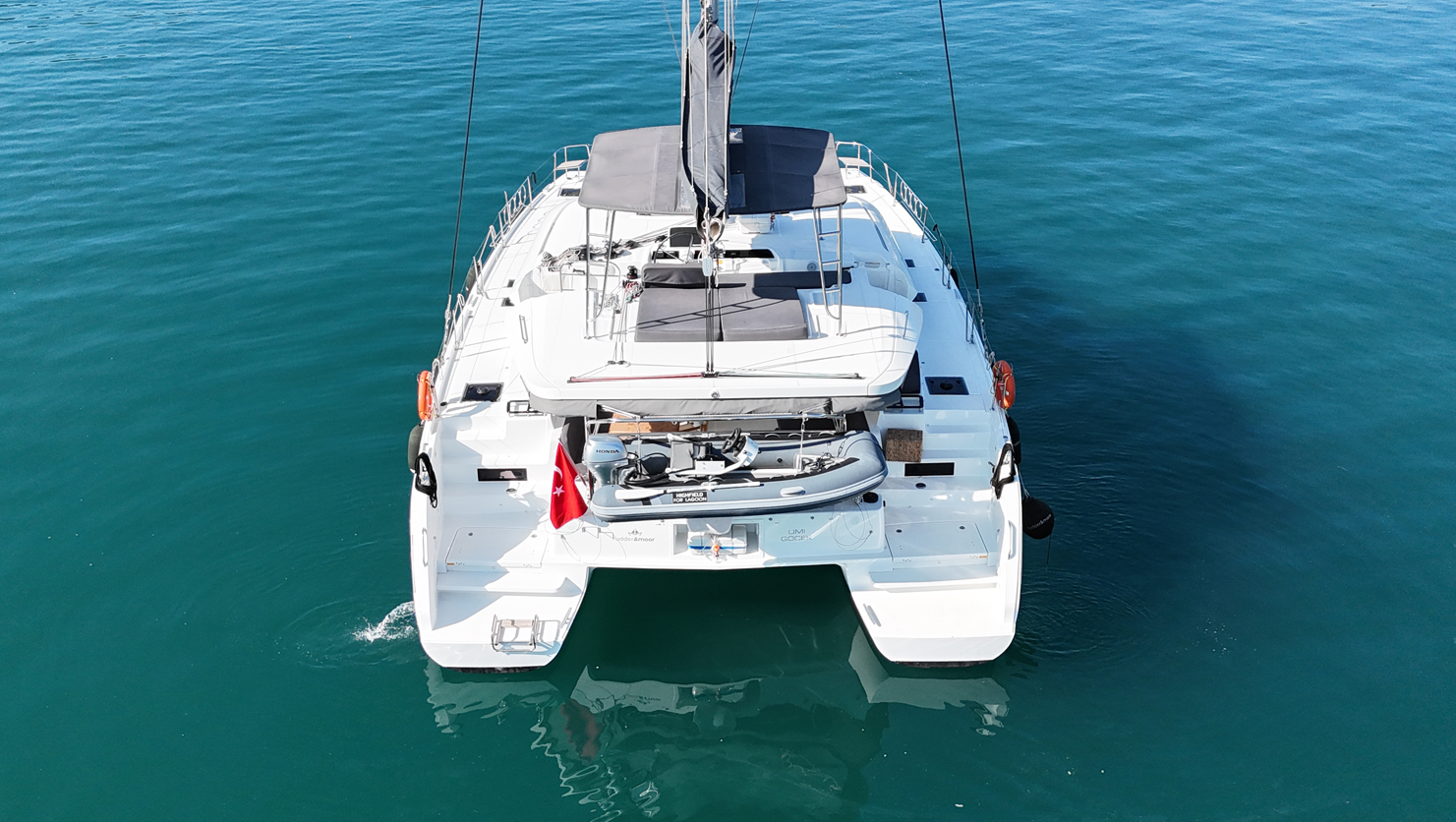 Lagoon 46 — photo 26