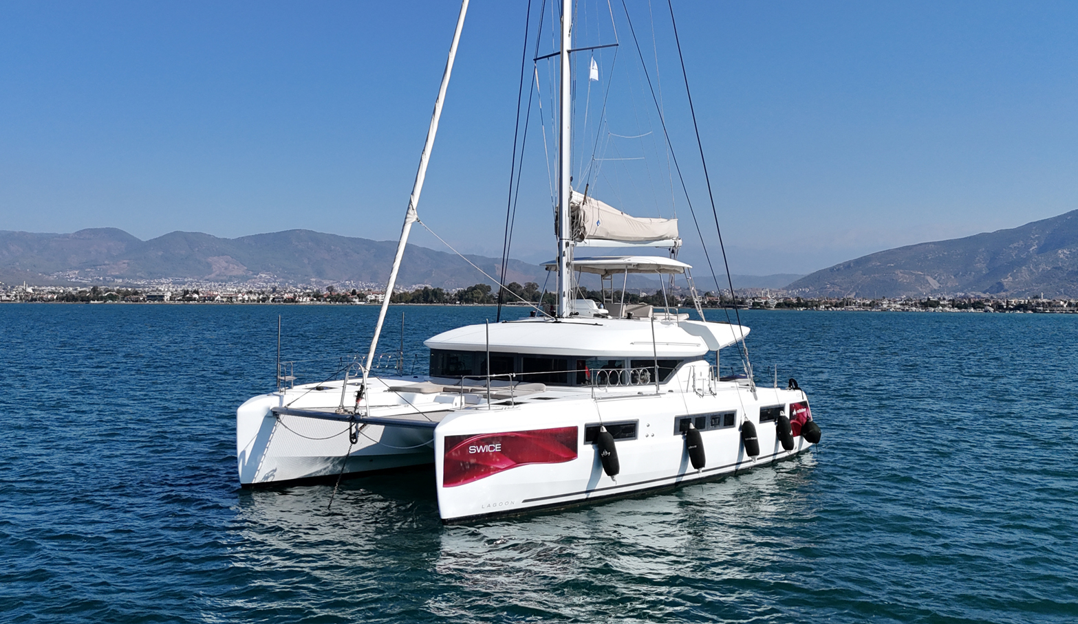 Lagoon 50 Owner's Version — photo 9