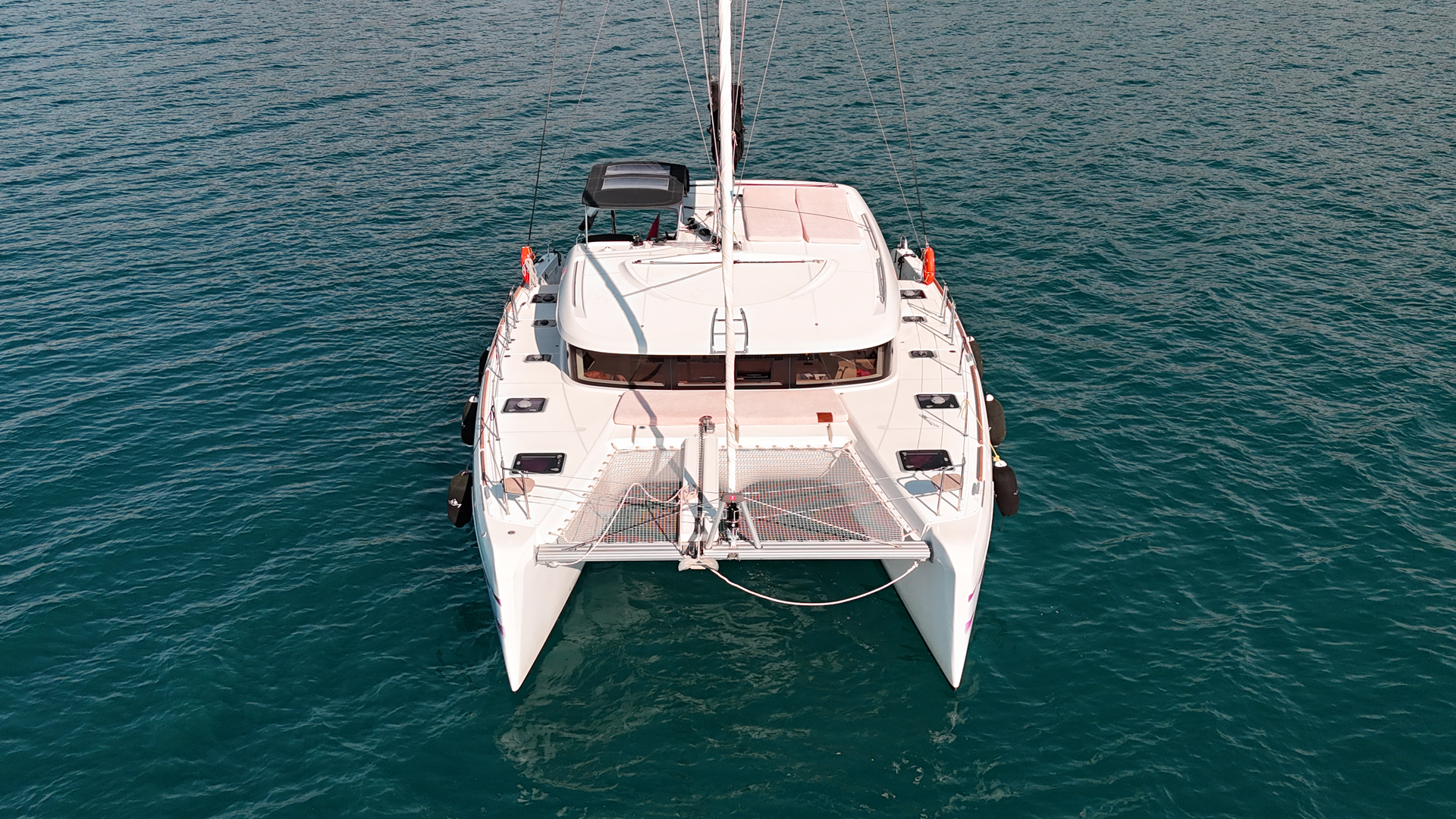 Lagoon 40 — photo 18