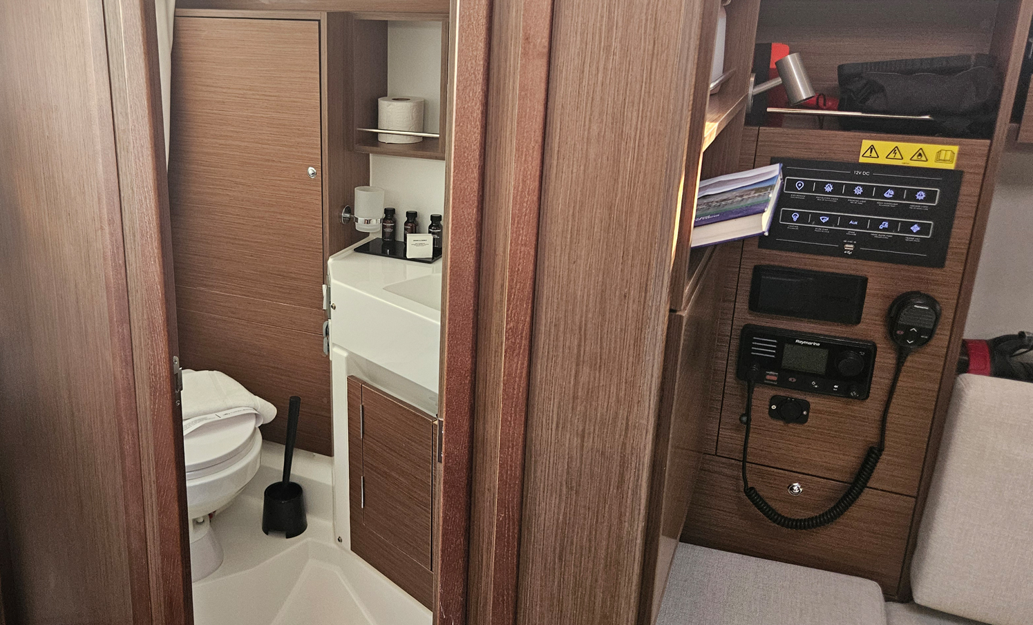 Oceanis 34.1 — photo 7