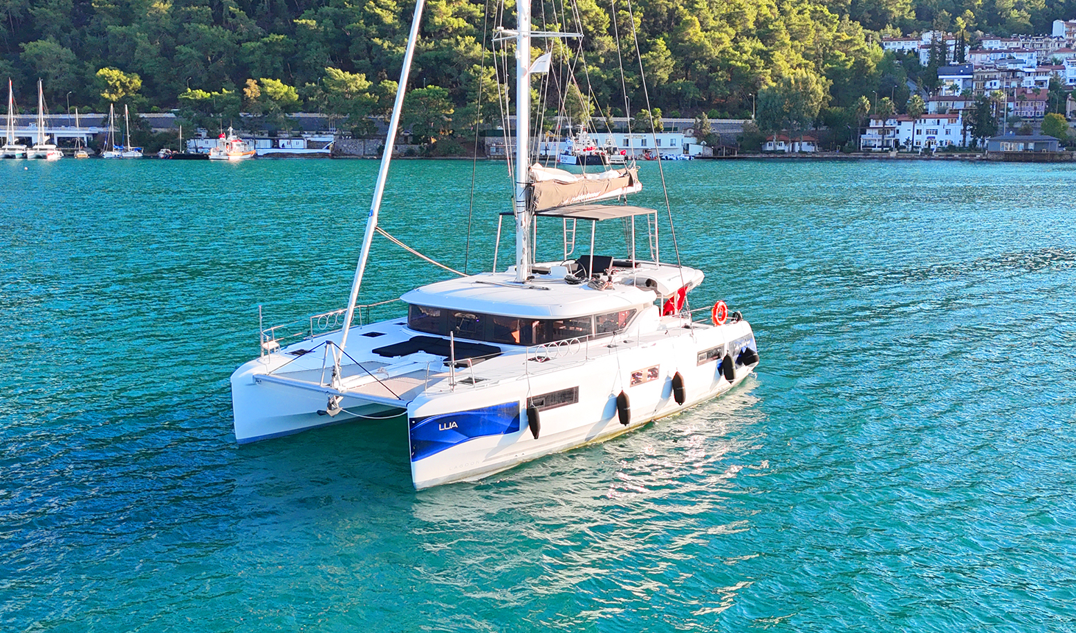 Lagoon 46 — photo 13