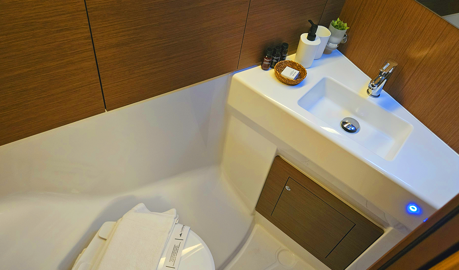 Oceanis 40.1 — photo 10