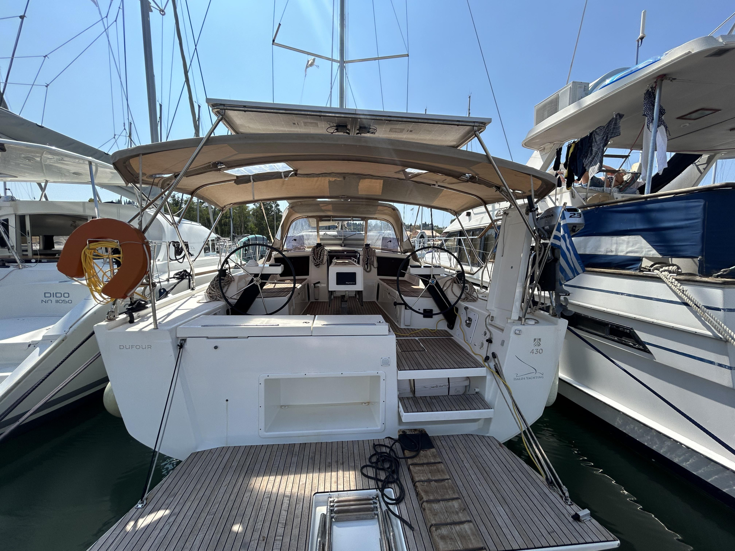 Dufour 430 Grand Large — photo 1