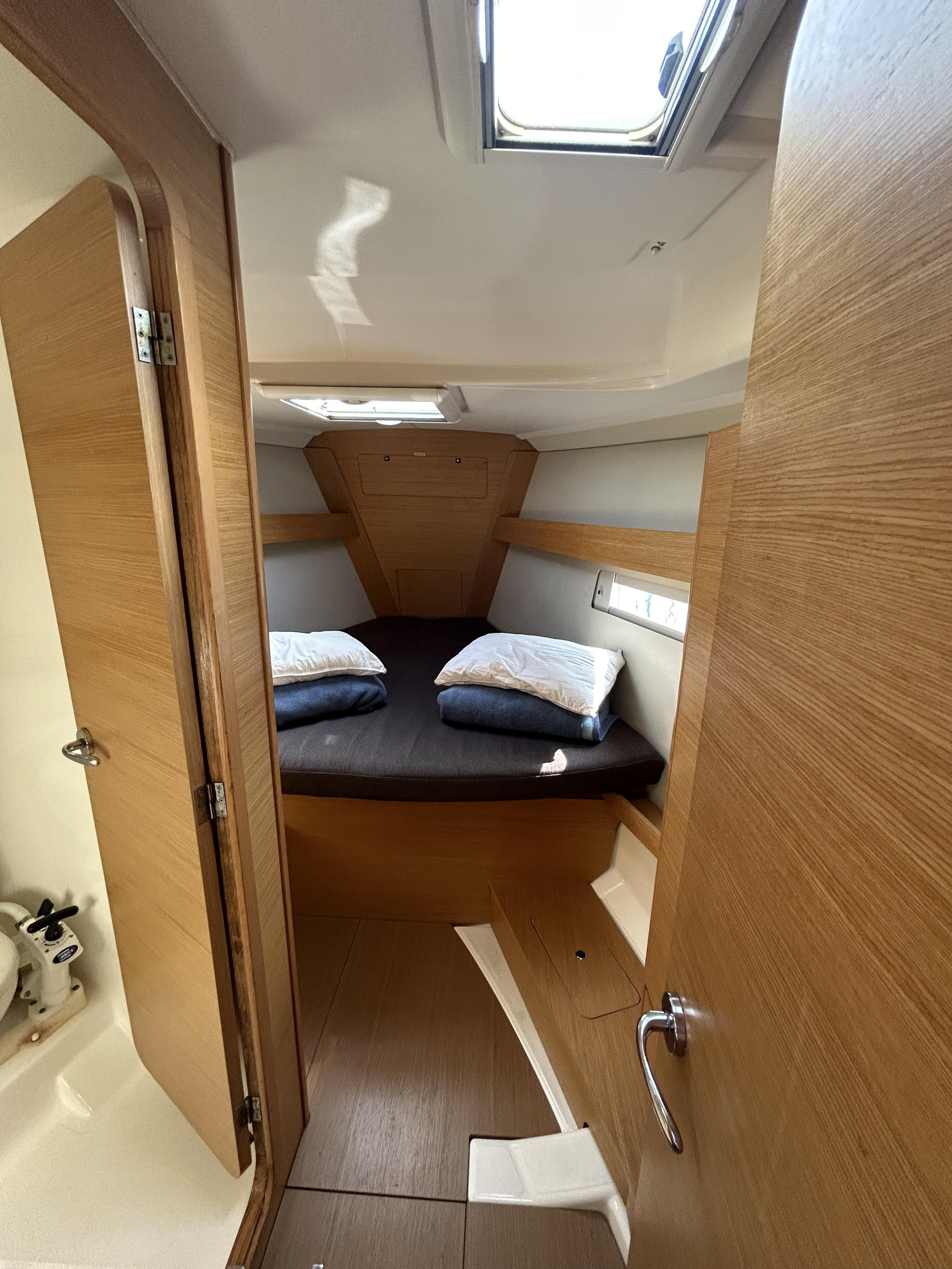Dufour 412 Grand large[G] — photo 17