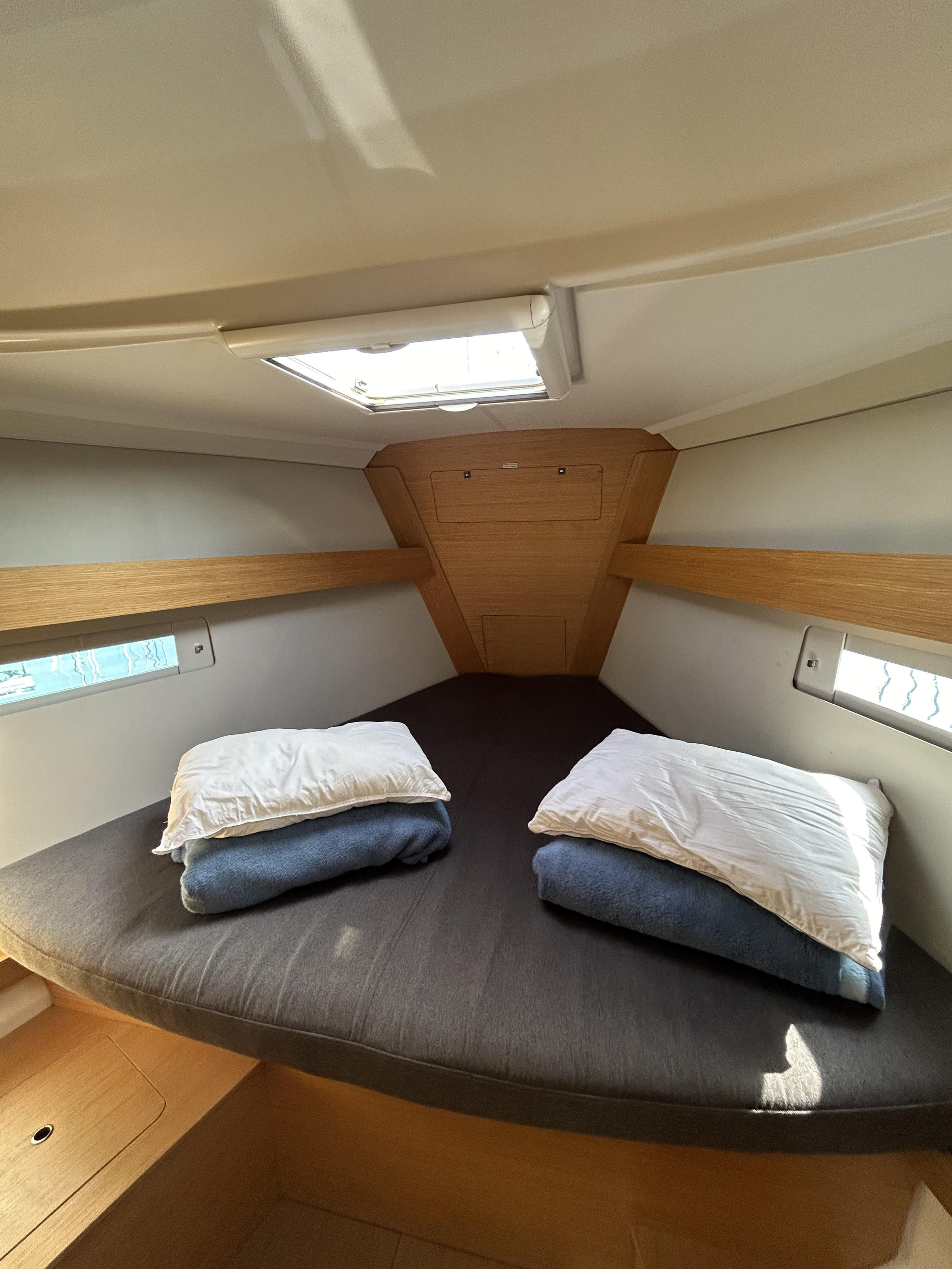 Dufour 412 Grand large[G] — photo 28