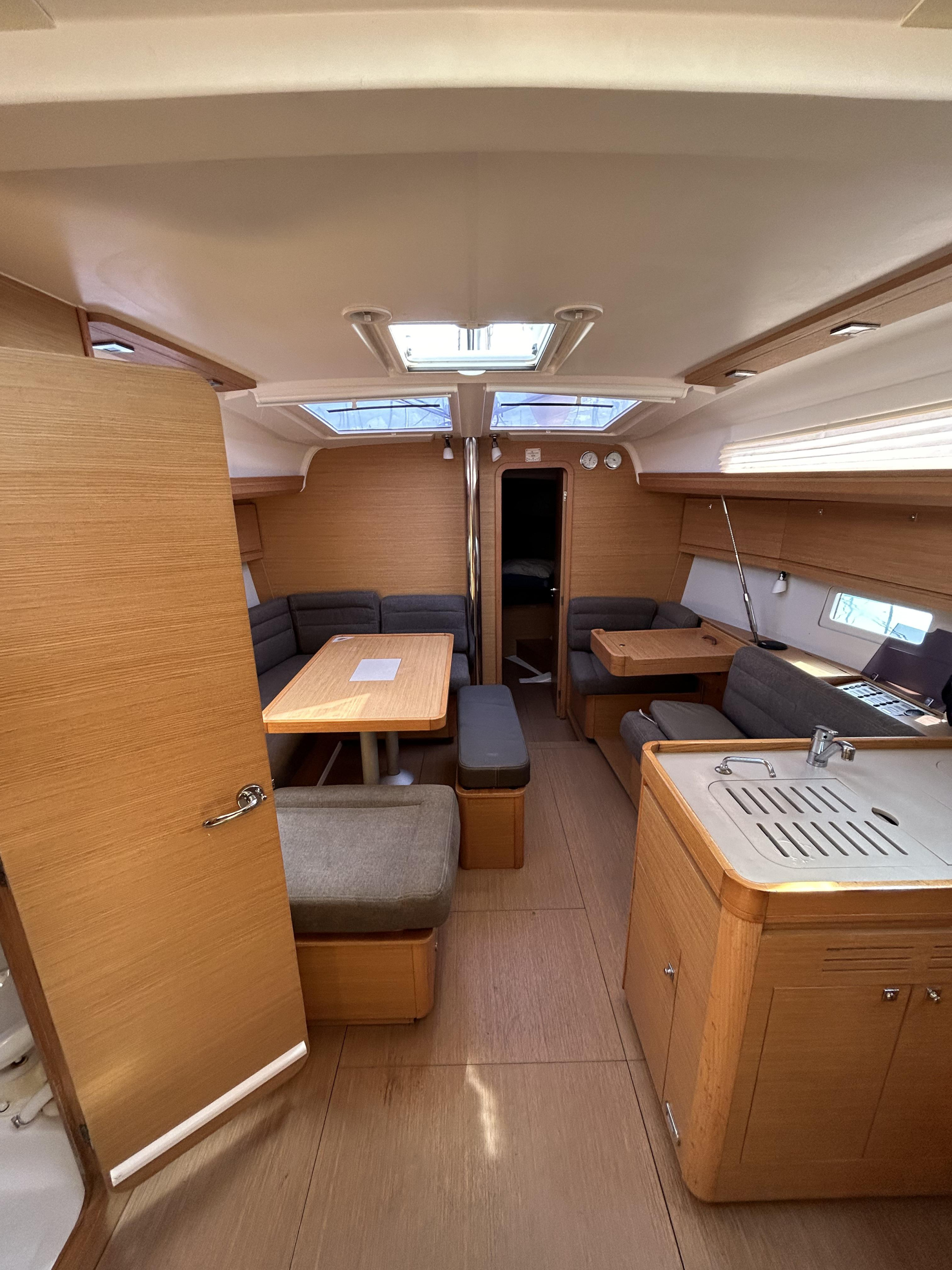 Dufour 412 Grand large[G] — photo 18