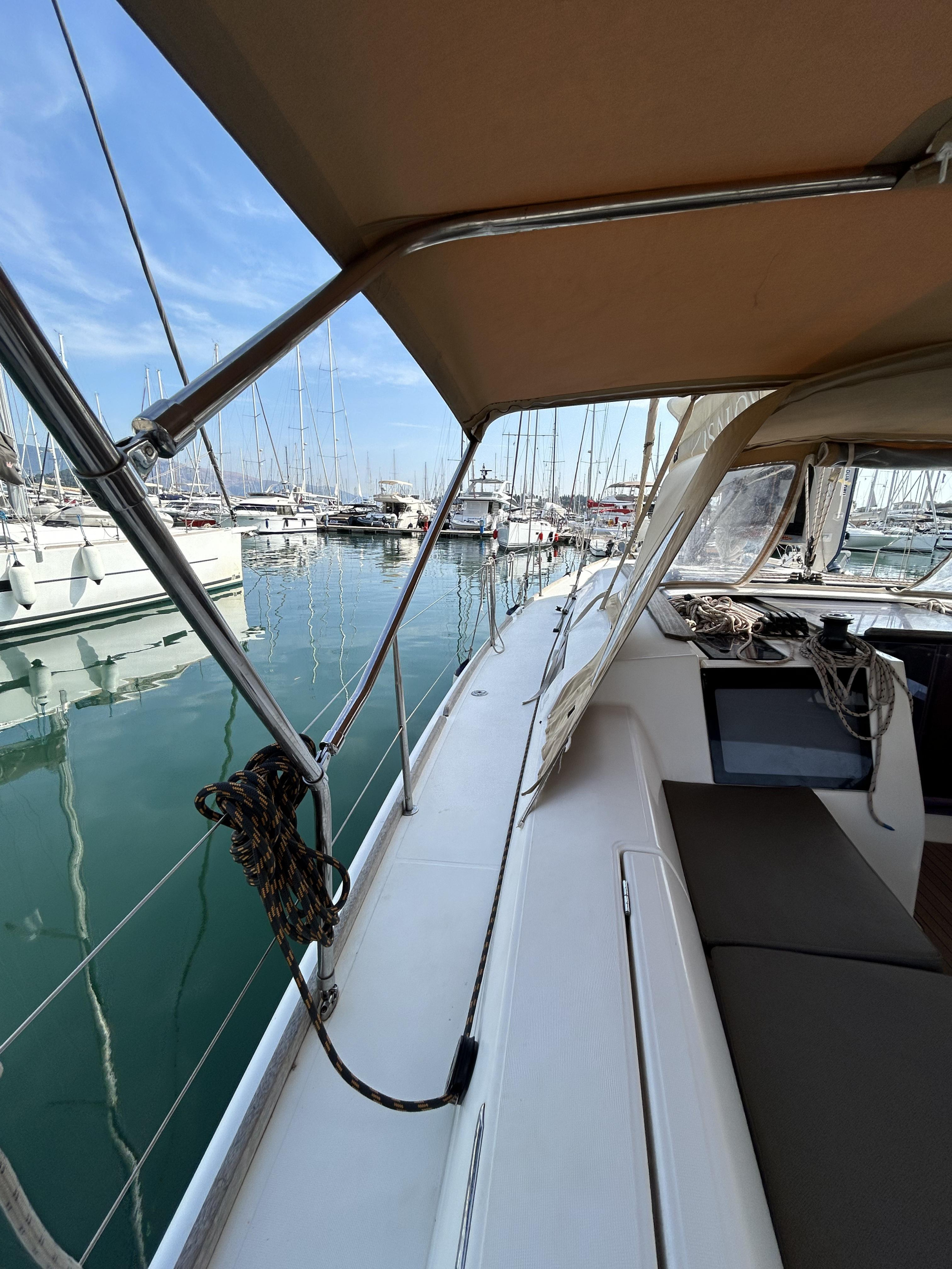 Dufour 412 Grand large[G] — photo 24