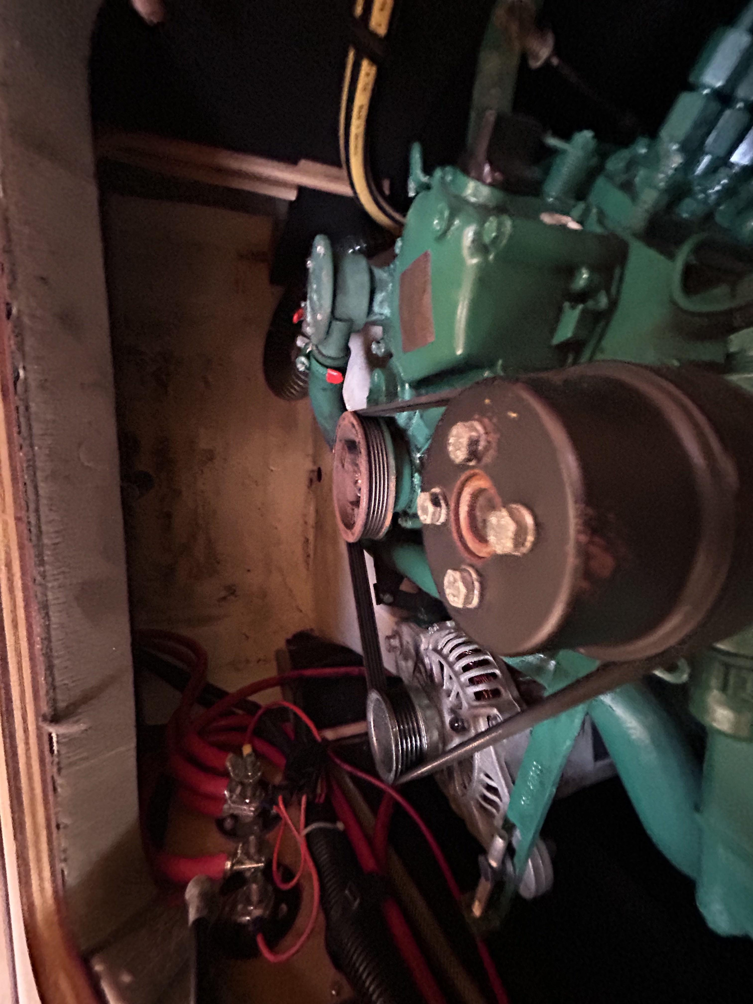Dufour 430 Grand Large — photo 3