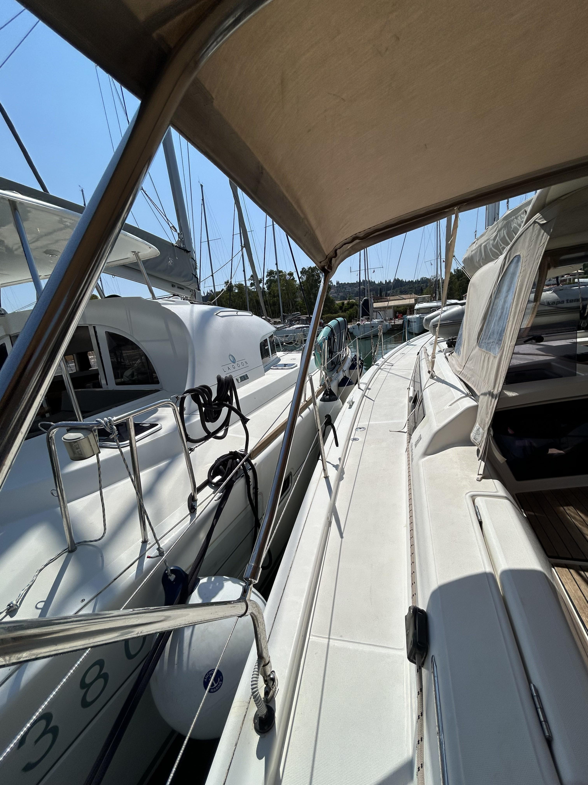 Dufour 430 Grand Large — photo 28