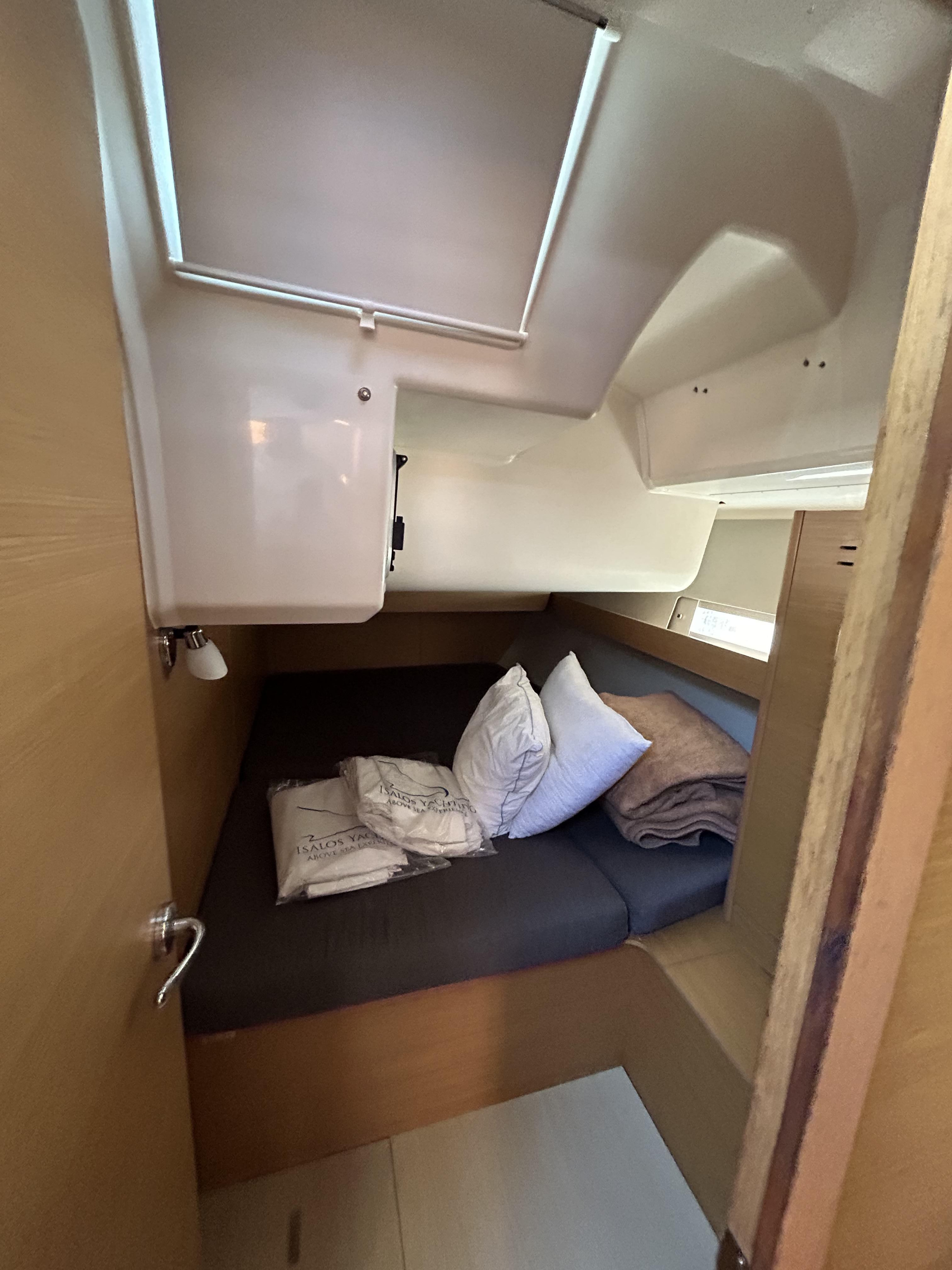 Dufour 460 Grand Large (5cab/3wc) — photo 23