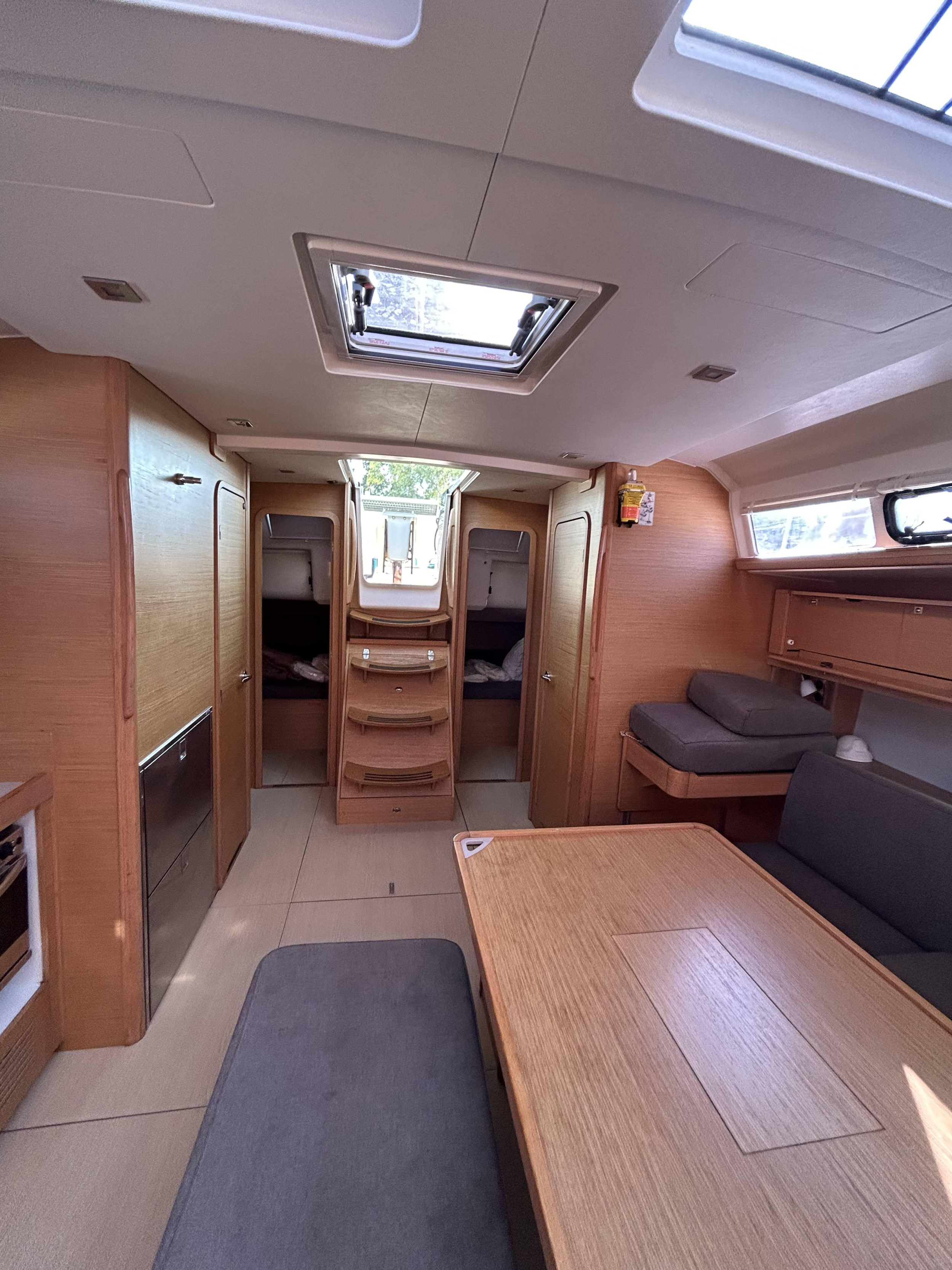 Dufour 460 Grand Large (5cab/3wc) — photo 30