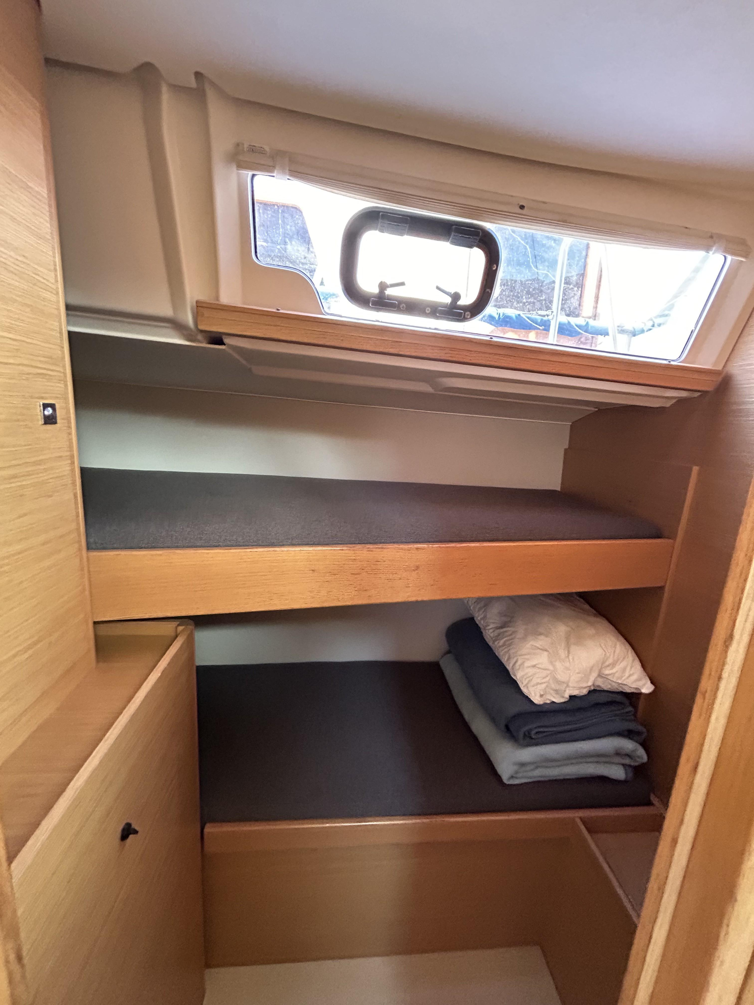 Dufour 460 Grand Large (5cab/3wc) — photo 32