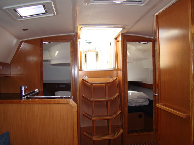 Bavaria Cruiser 36 — photo 4