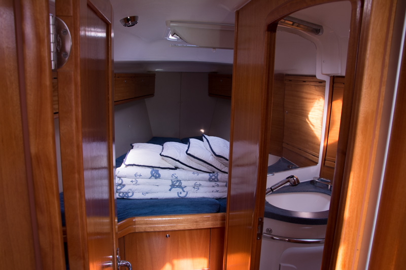 Bavaria 38 Cruiser — photo 2