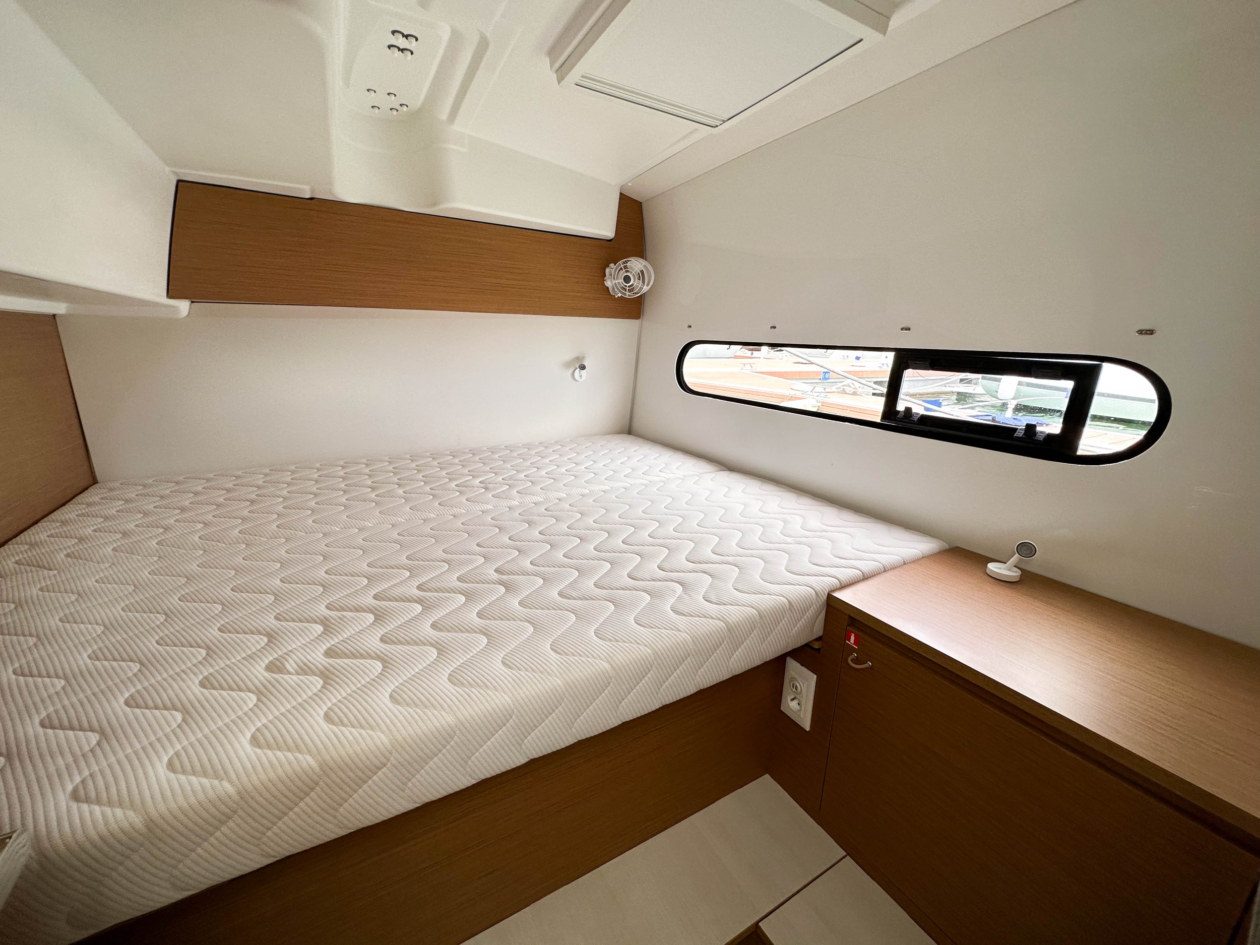 Excess 11 4cabins — photo 8