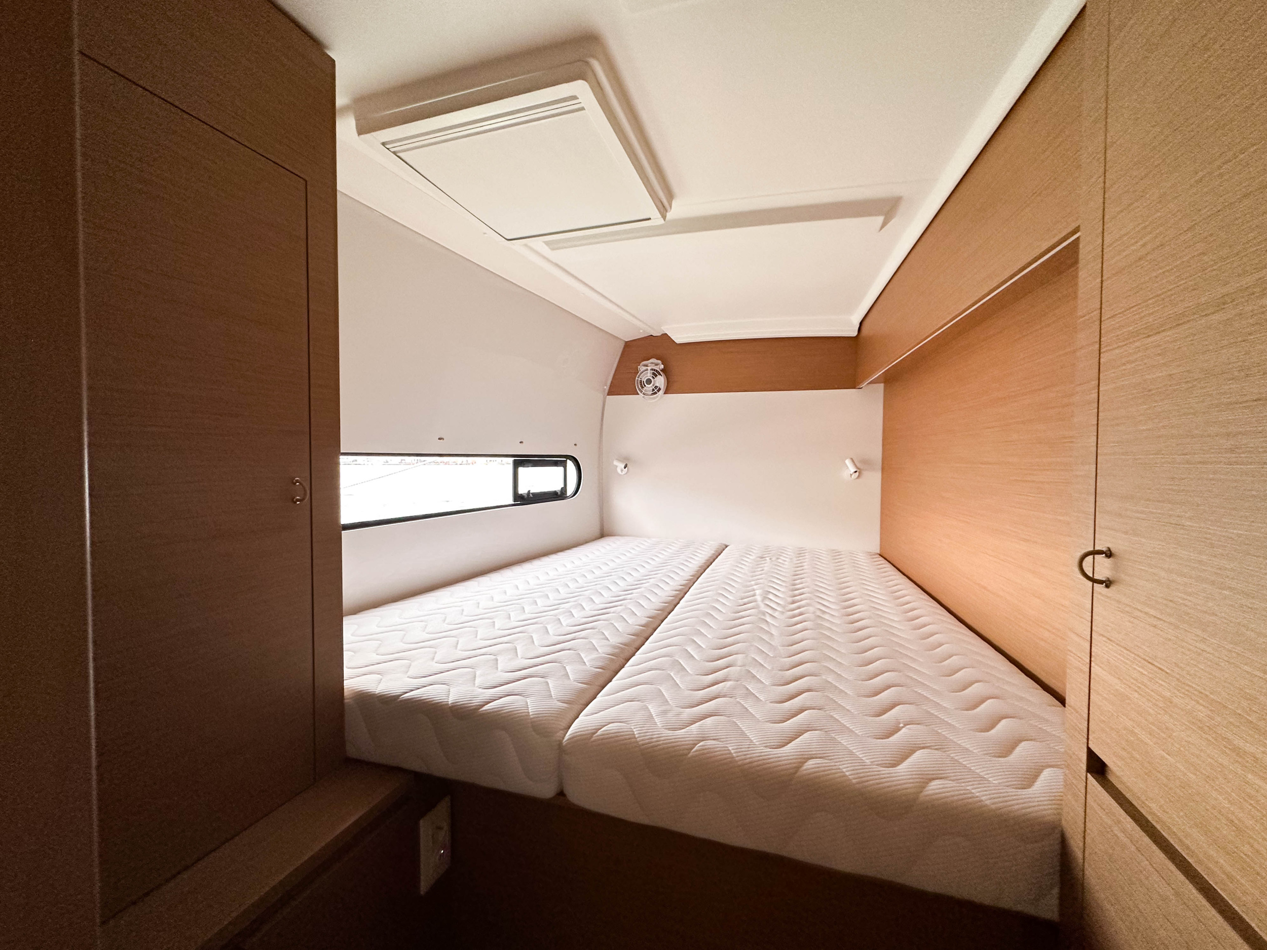 Excess 11 4cabins — photo 17