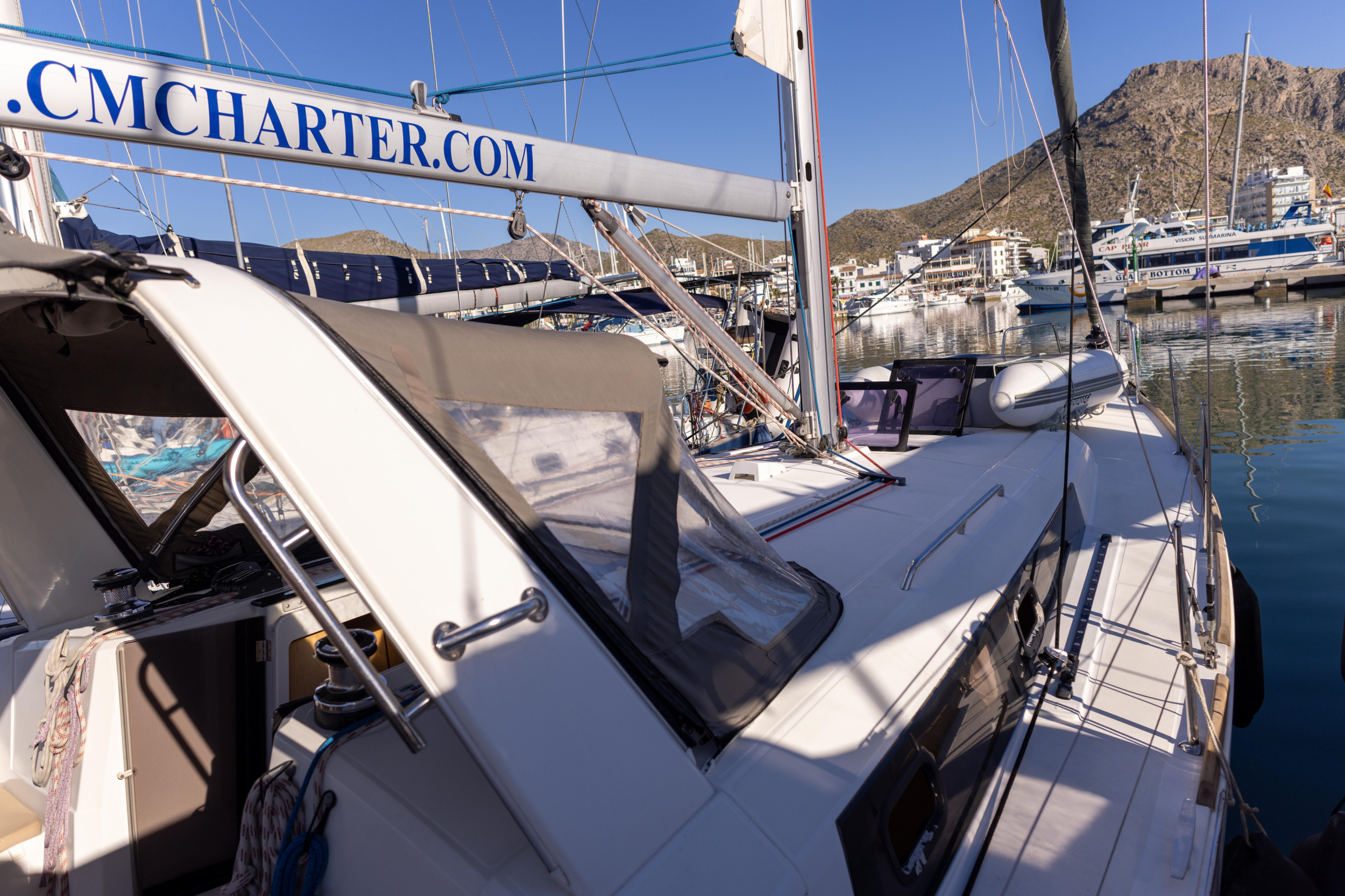 Oceanis 38 — photo 2